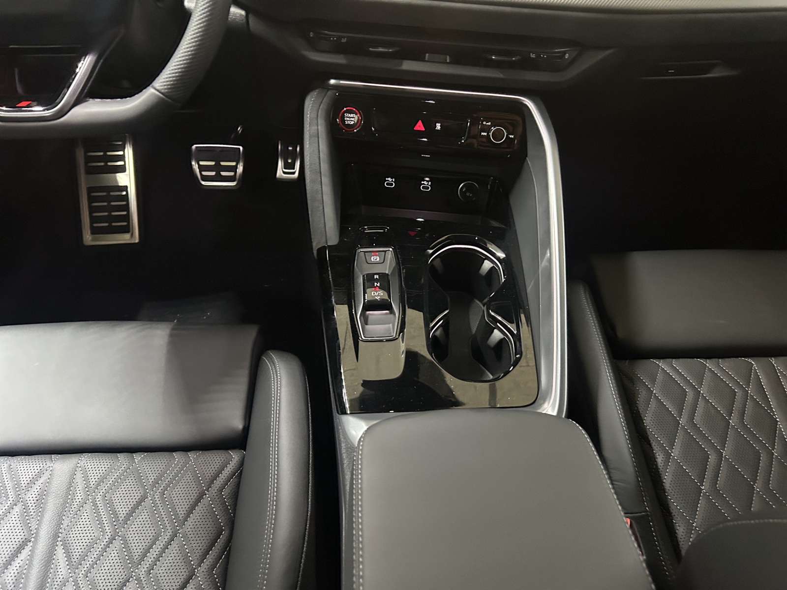 AUDI SQ5 TFSI quattro S-tronic-image-11