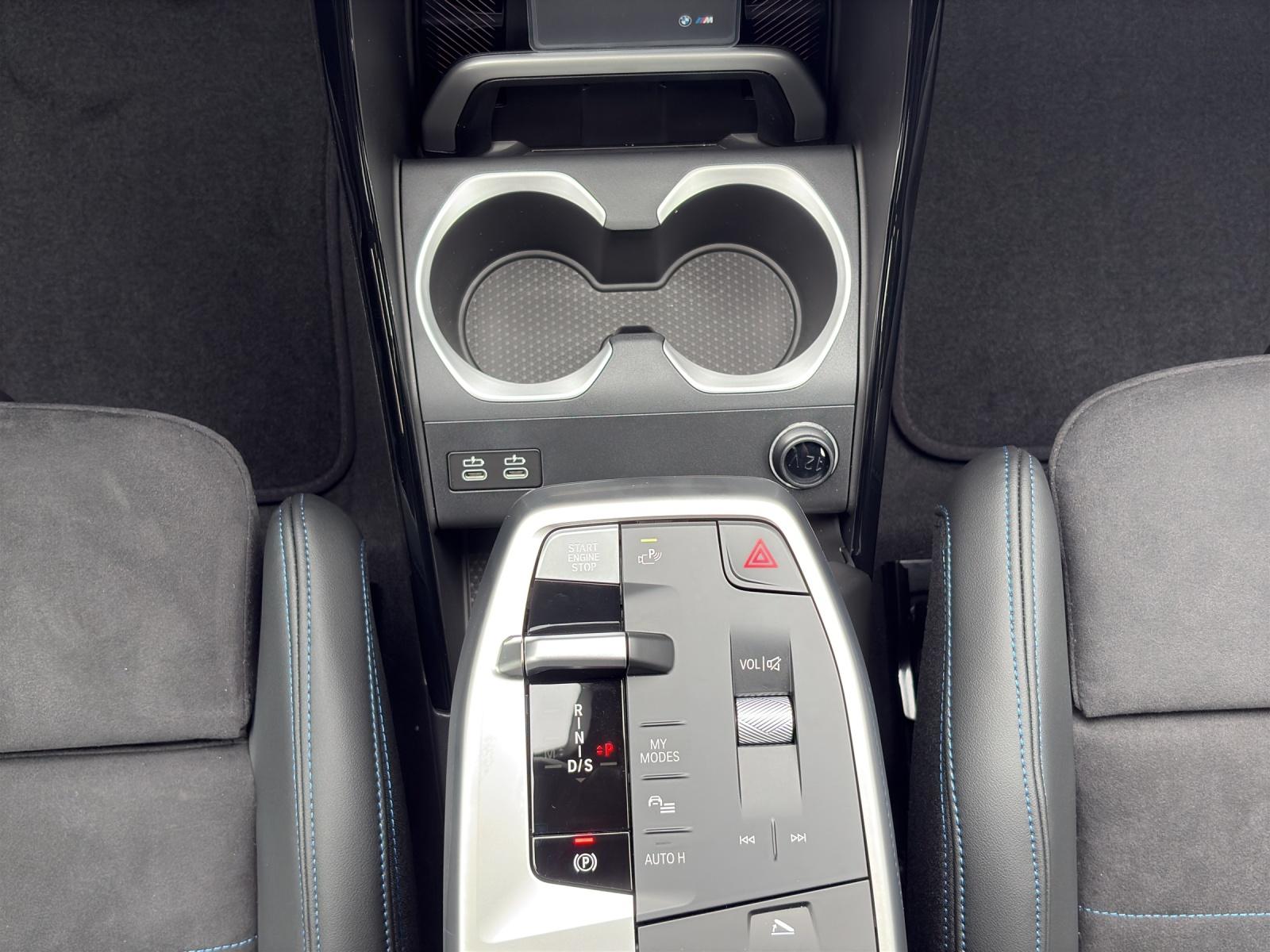 BMW X1 M35i-image-19