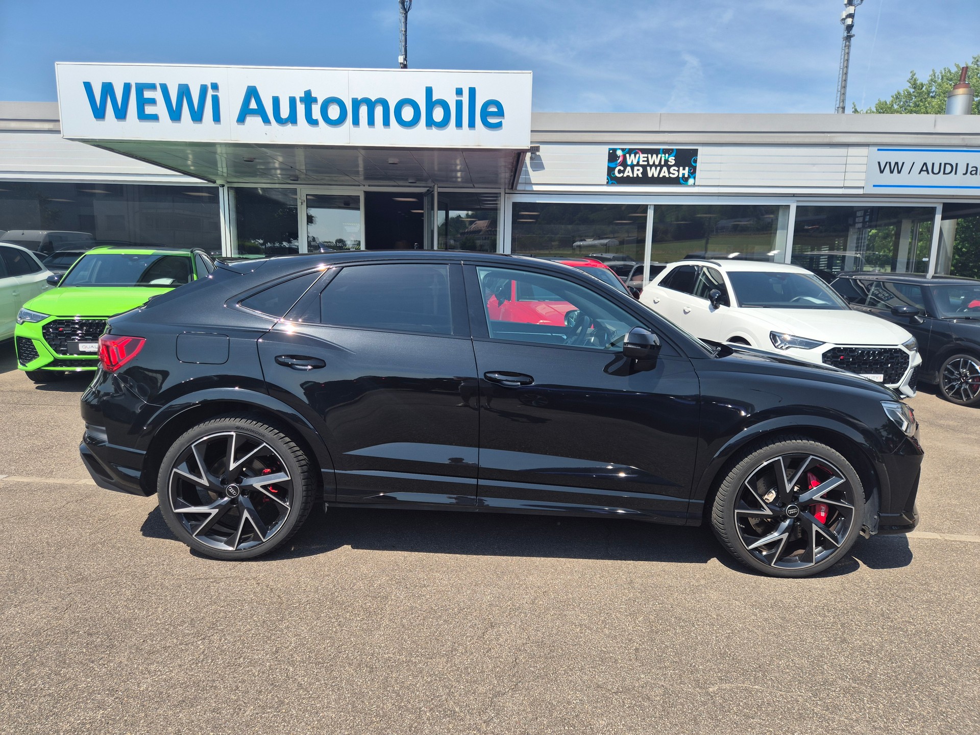 AUDI RS Q3 Sportback quattro S tronic-showroom-element-3