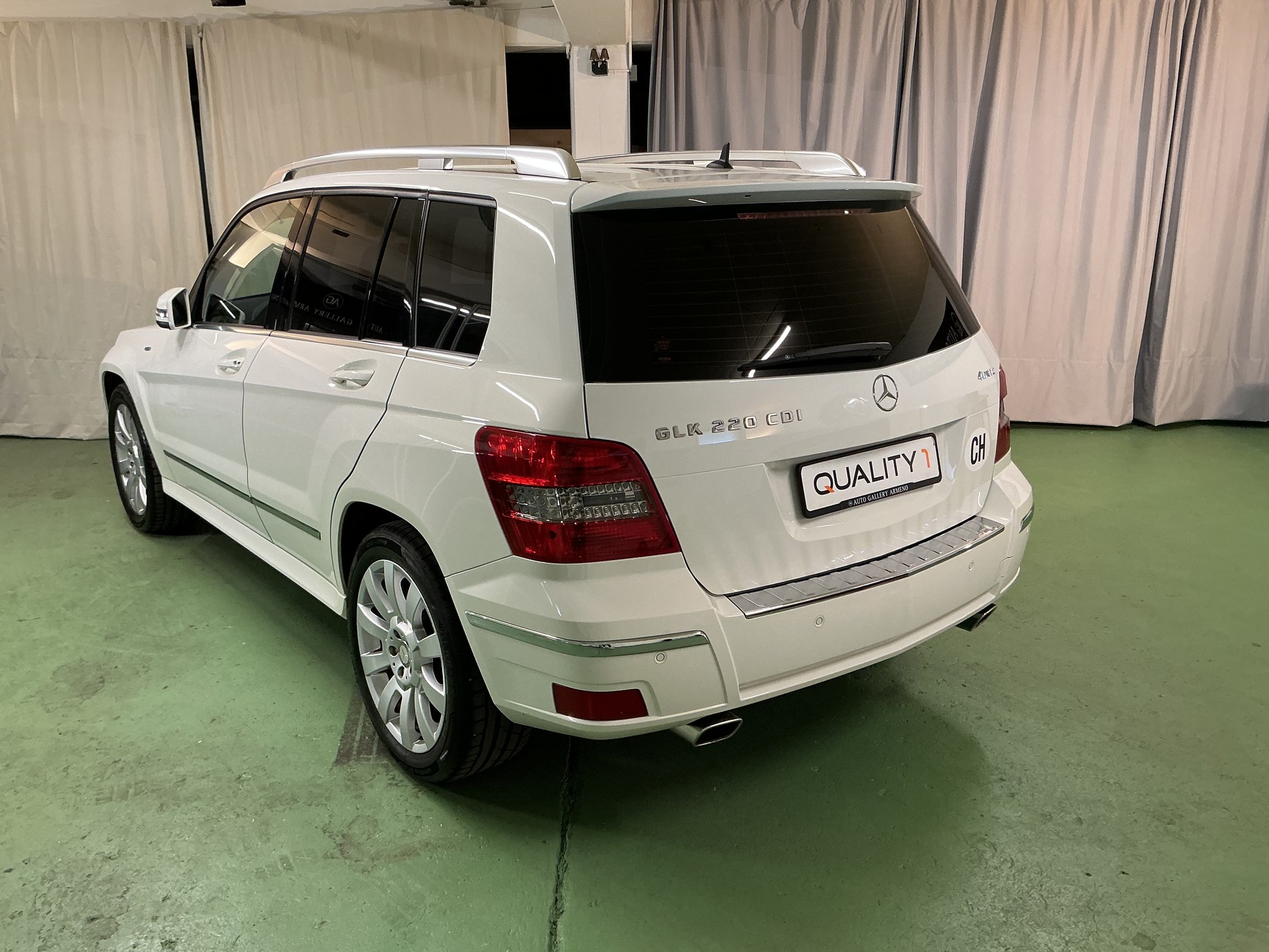 MERCEDES-BENZ GLK 220 CDI BlueEfficiency 4Matic 7G-Tronic-image-3
