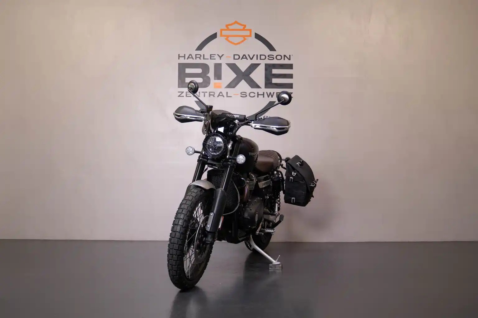 TRIUMPH Scrambler 1200 XC-image-1