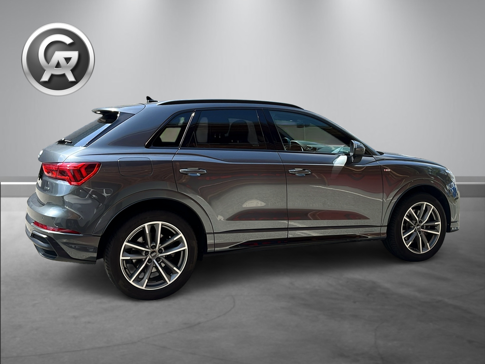 AUDI Q3 45 TFSI S line quattro S-tronic-showroom-element-2