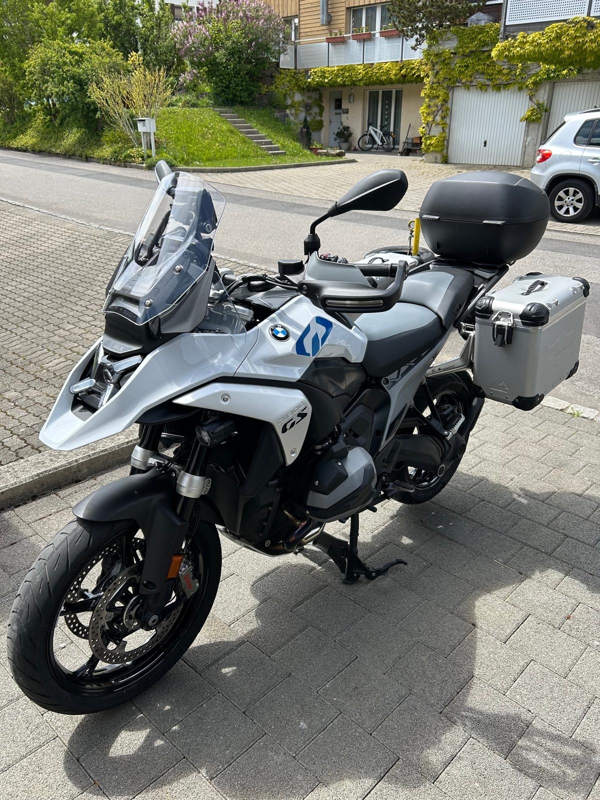 BMW R 1300 GS-image-3