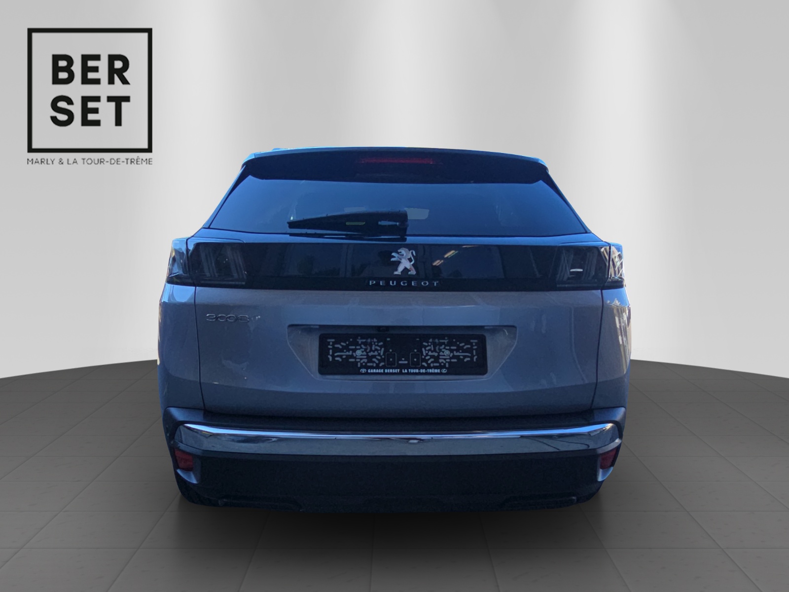 PEUGEOT 3008 1.2 Allure Pack-showroom-element-3