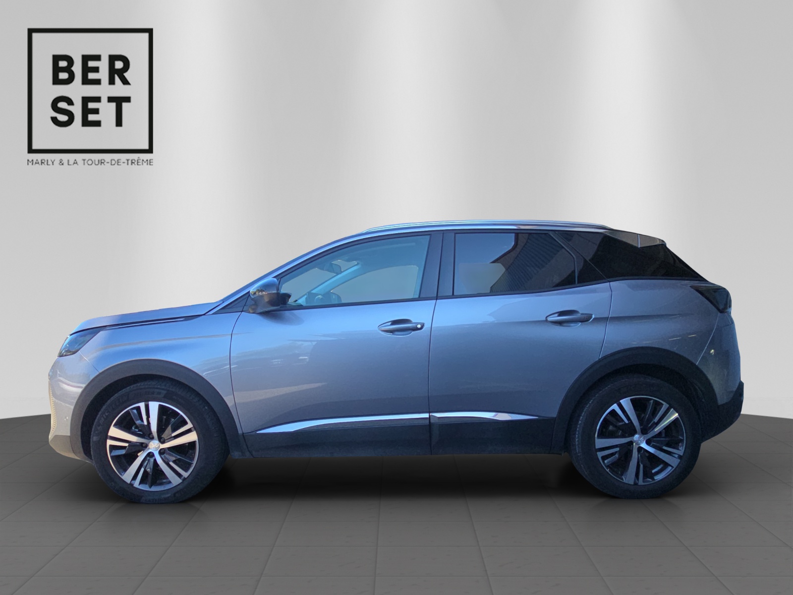PEUGEOT 3008 1.2 Allure Pack-showroom-element-1