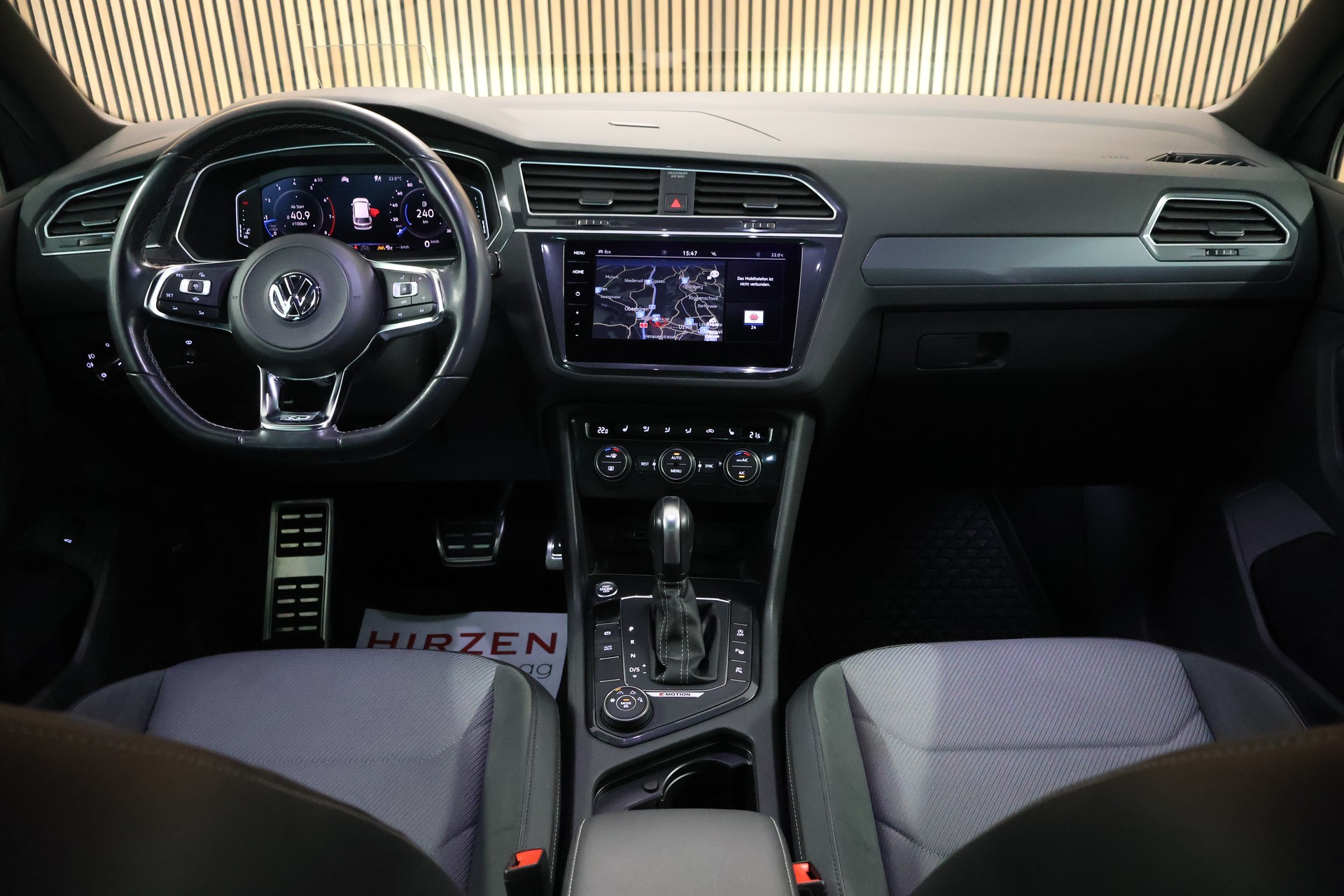 VW Tiguan 2.0TSI R-Line 4Motion DSG-image-17