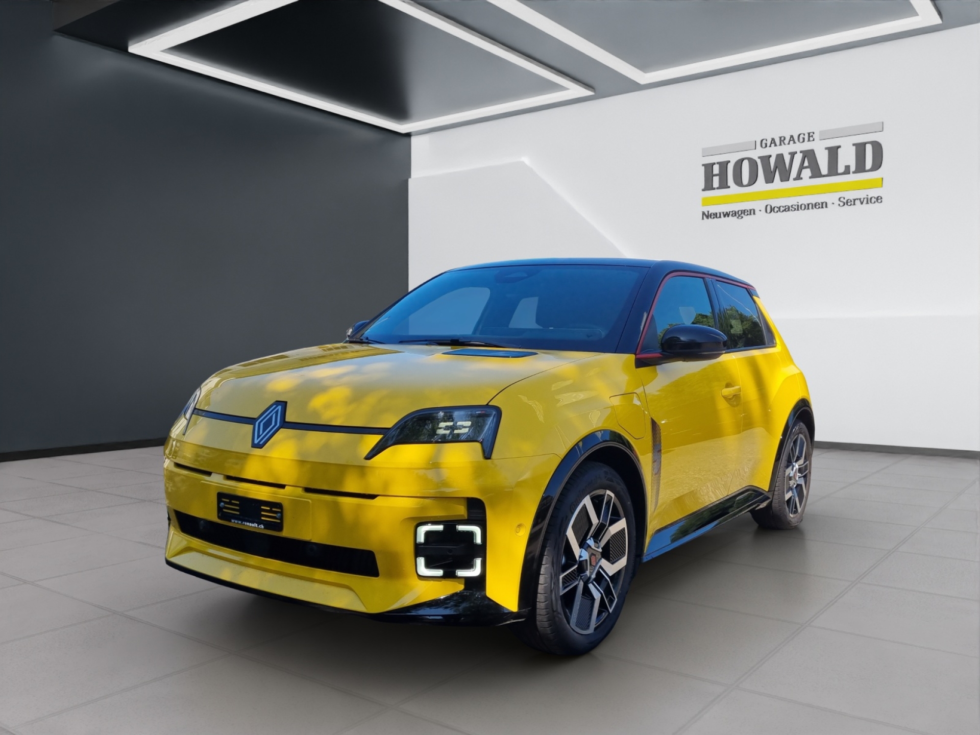 RENAULT R5 E-Tech Urban Range iconic five