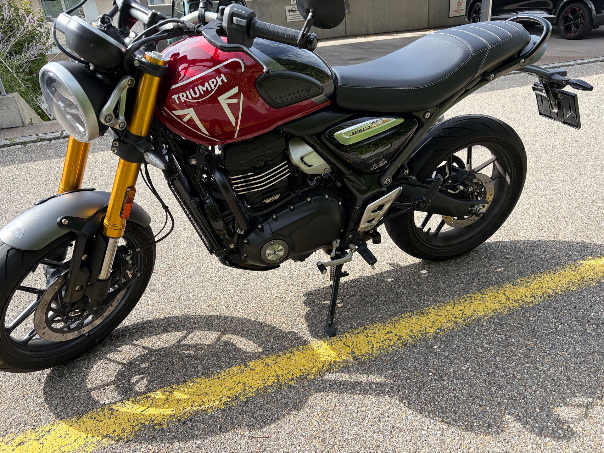 TRIUMPH Speed 400-image-2