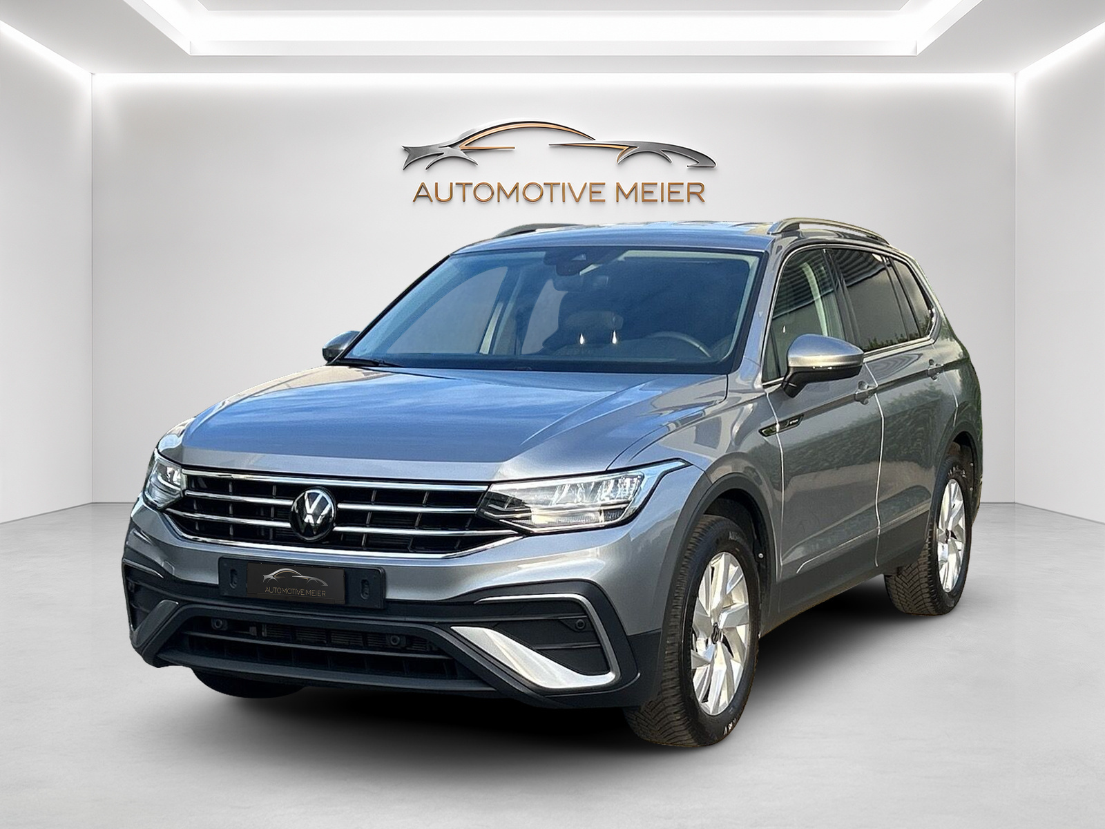 VW Tiguan Allspace 1.5 TSI Life DSG -7 Sitzplätze-AHK-Fahrassistenzsysteme-