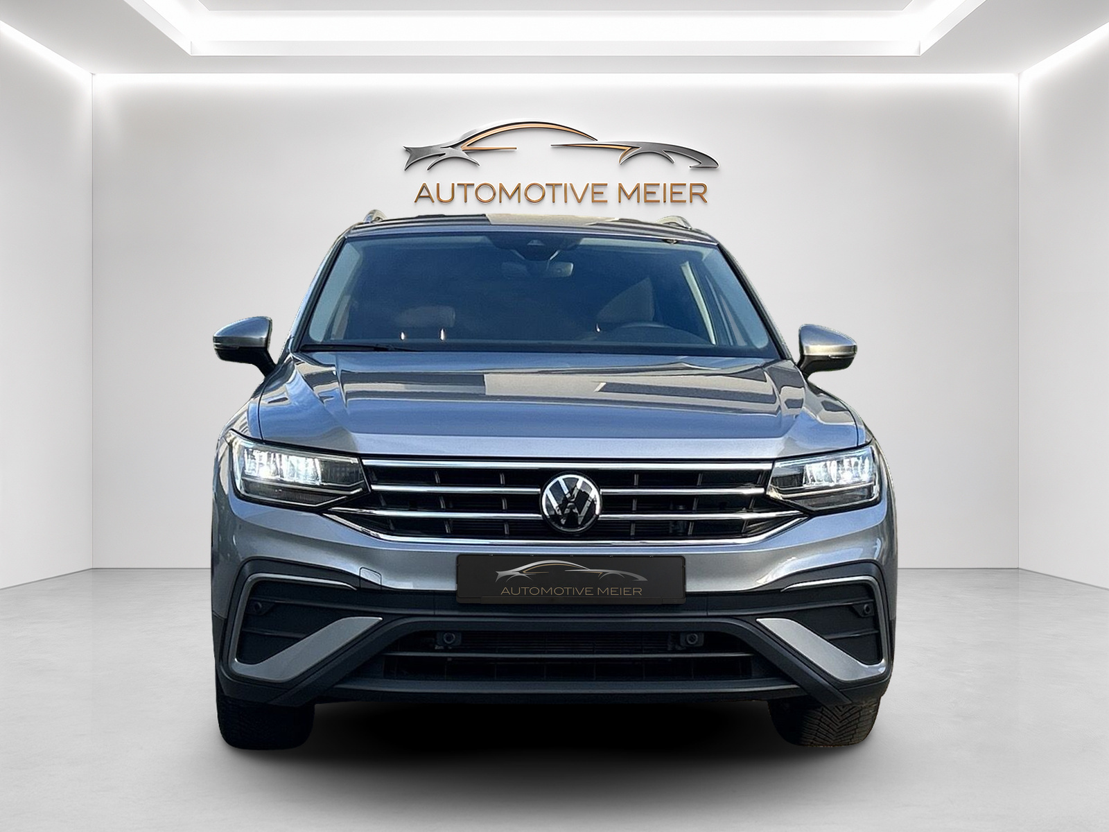 VW Tiguan Allspace 1.5 TSI Life DSG -7 Sitzplätze-AHK-Fahrassistenzsysteme--showroom-element-3