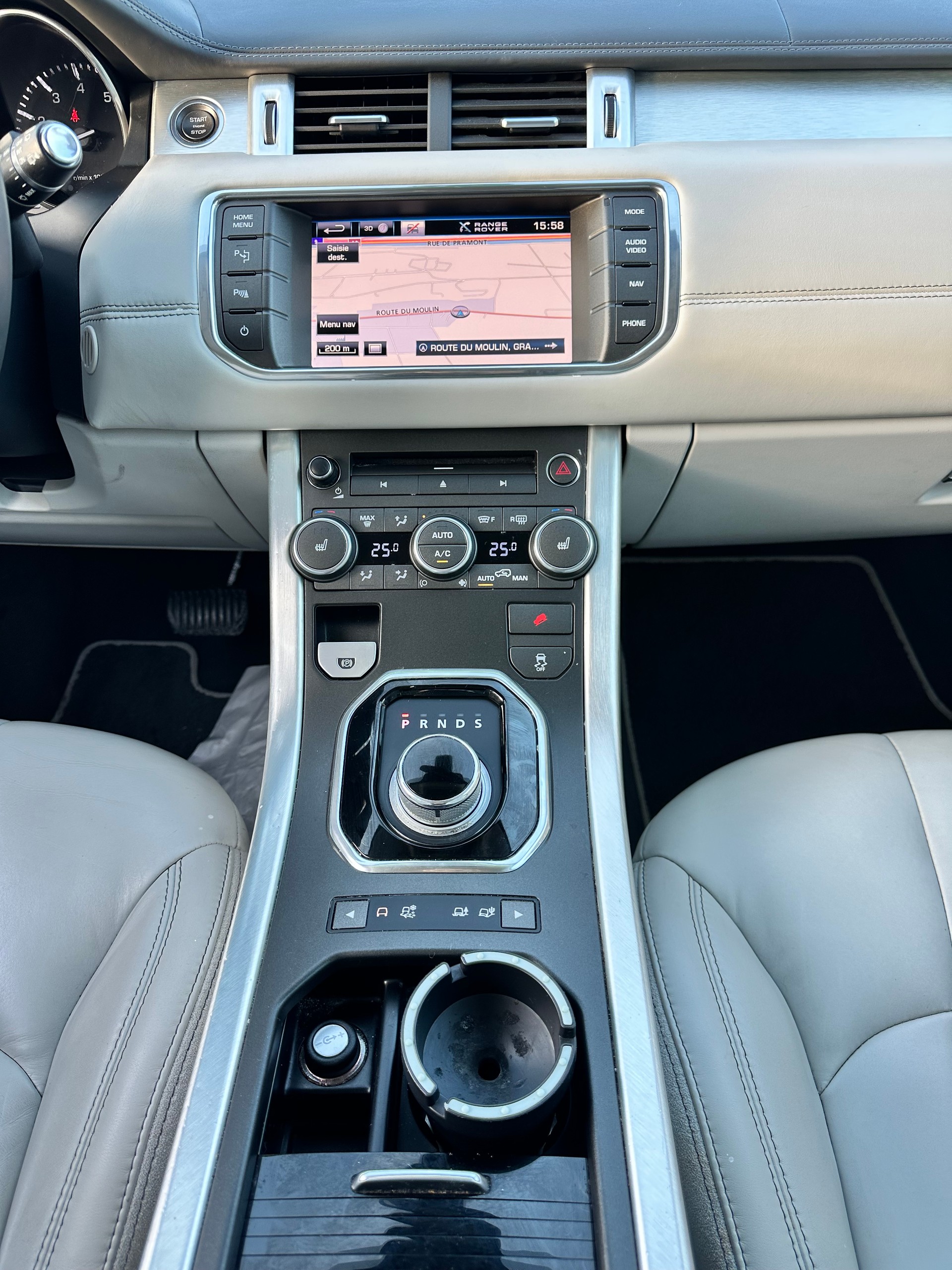 LAND ROVER Range Rover Evoque 2.0 Si4 Prestige AT6-image-11