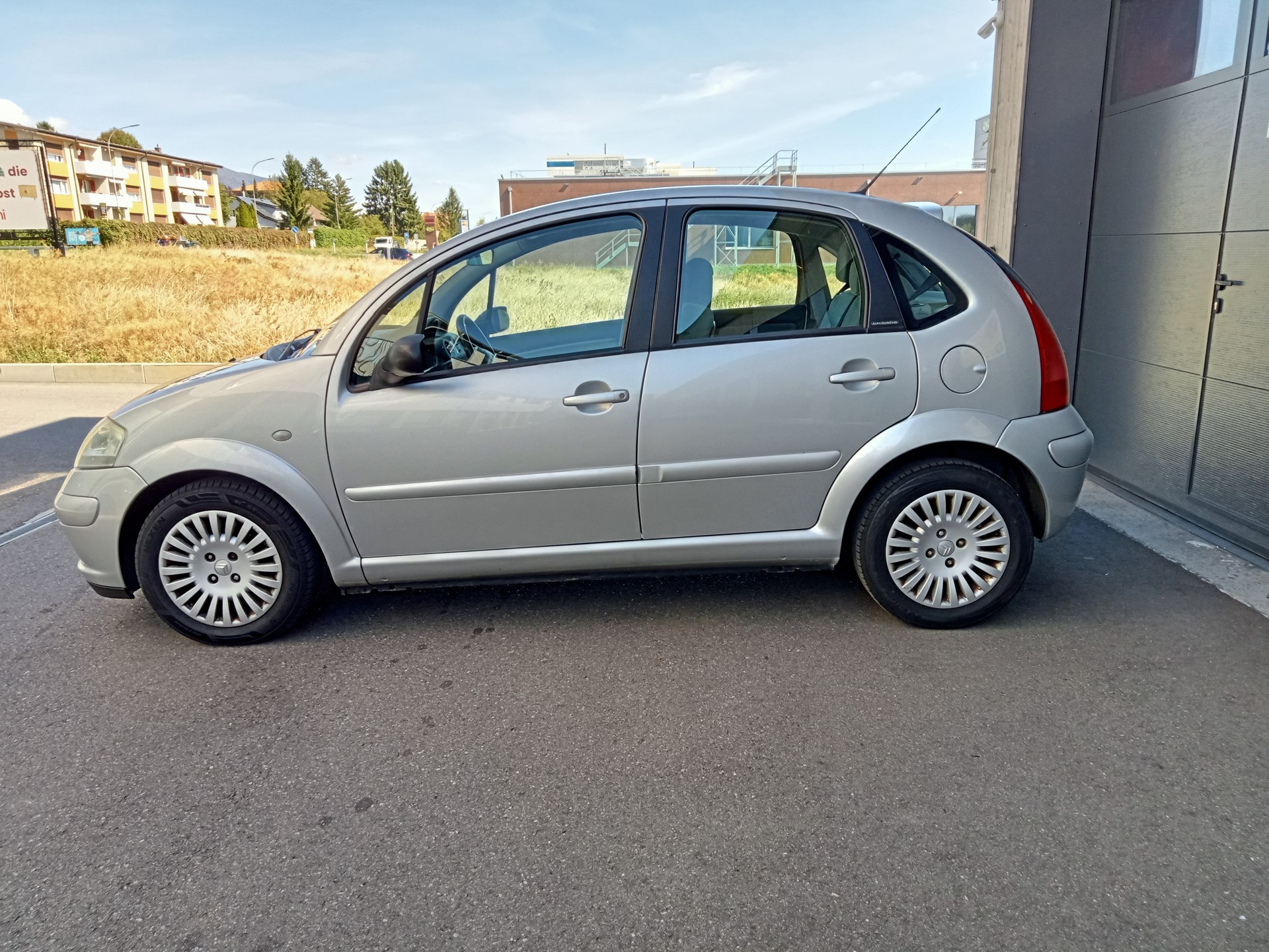 CITROEN C3 1.6i 16V Exclusive-image-6