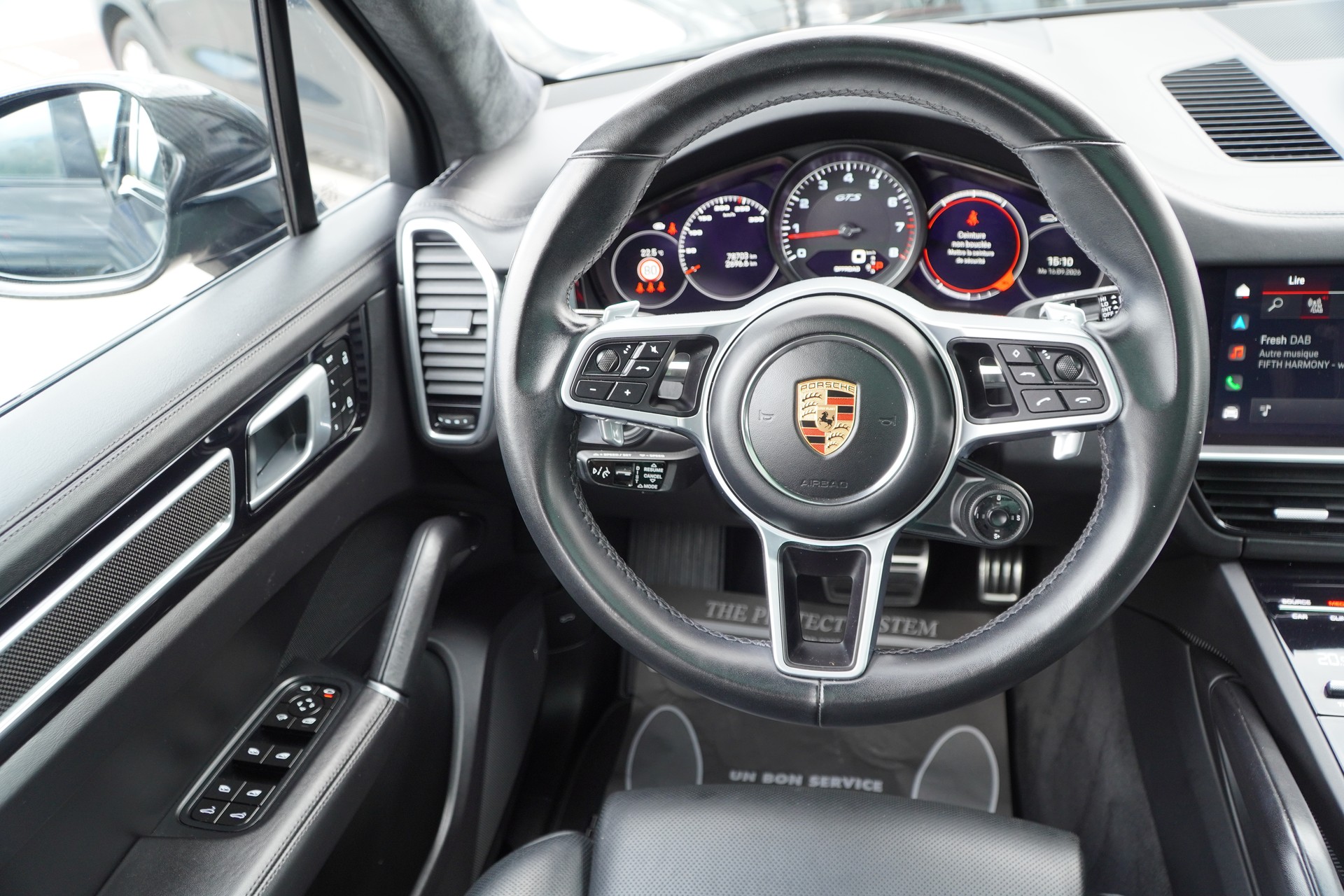 PORSCHE Cayenne GTS-image-12