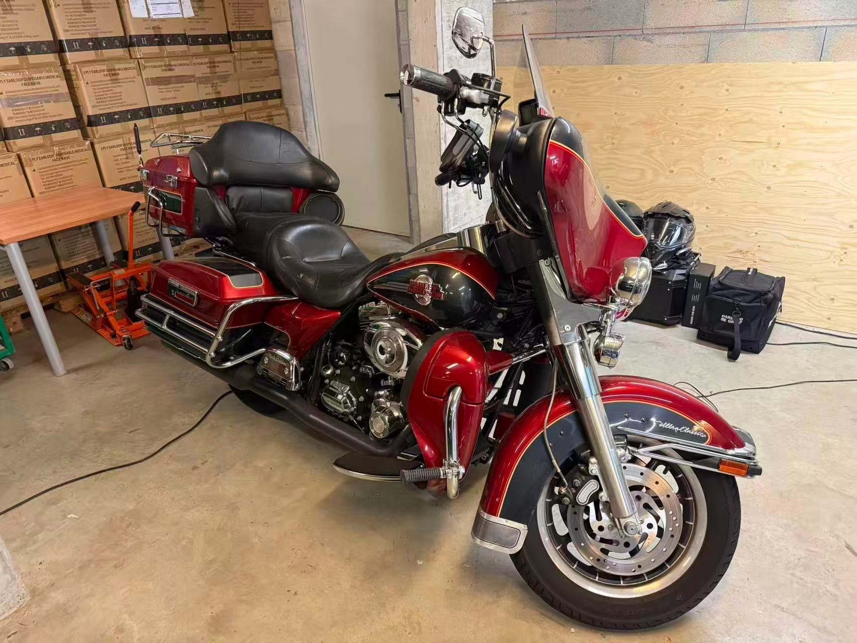 HARLEY-DAVIDSON FLHTCUI Electra Glide Ultra Classic-image-3