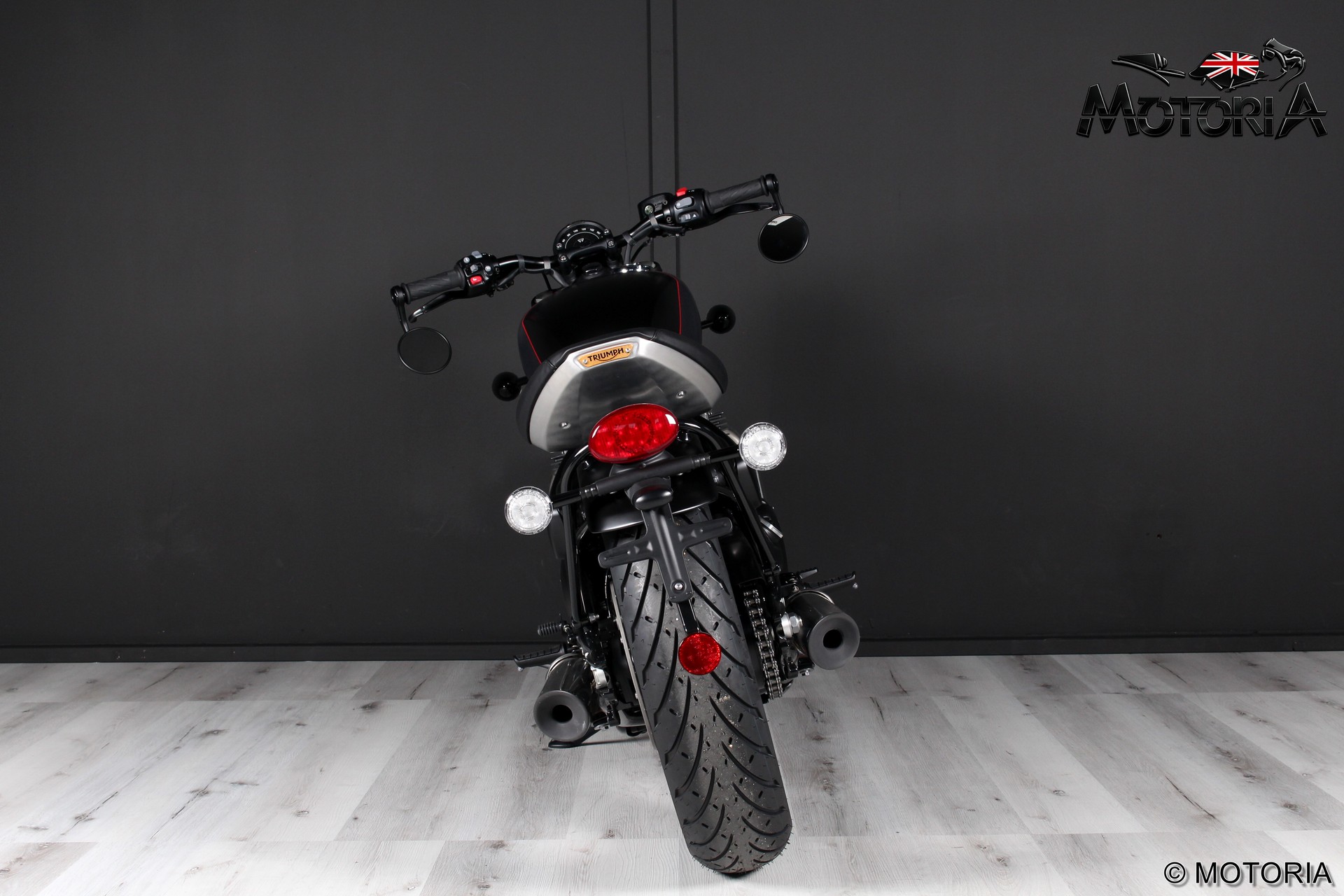 TRIUMPH Bonneville 1200 Bobber MY26 (35kW / 57kW)-image-3