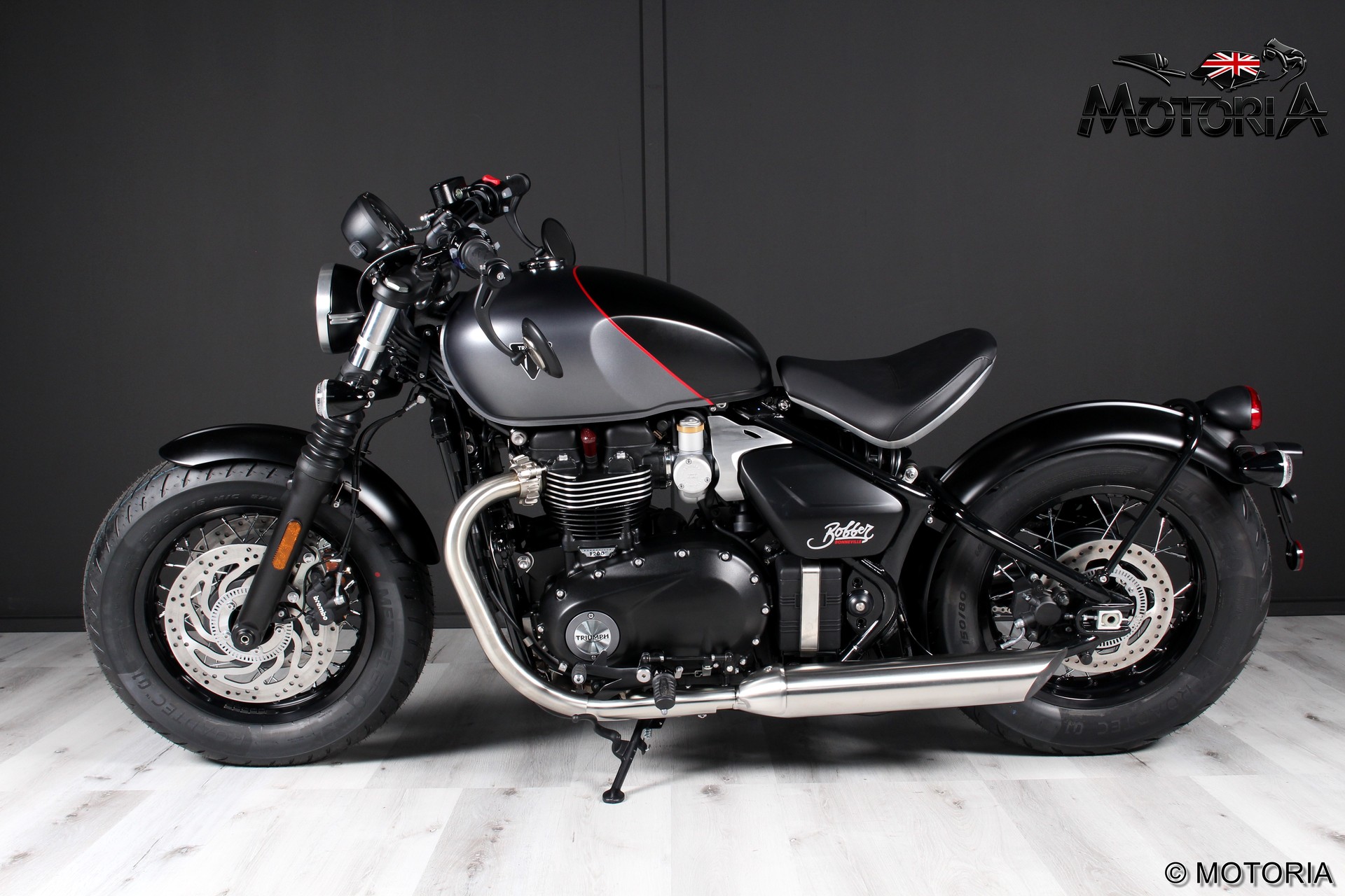 TRIUMPH Bonneville 1200 Bobber MY26 (35kW / 57kW)-image-5