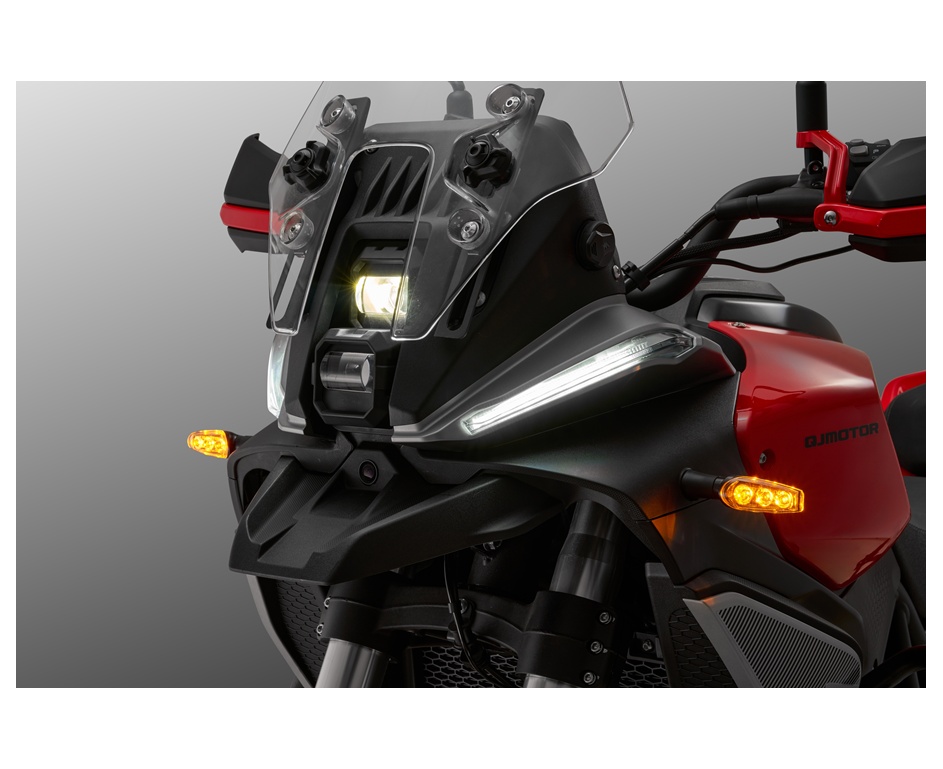 QJ SRT 700 SX Touring-image-14