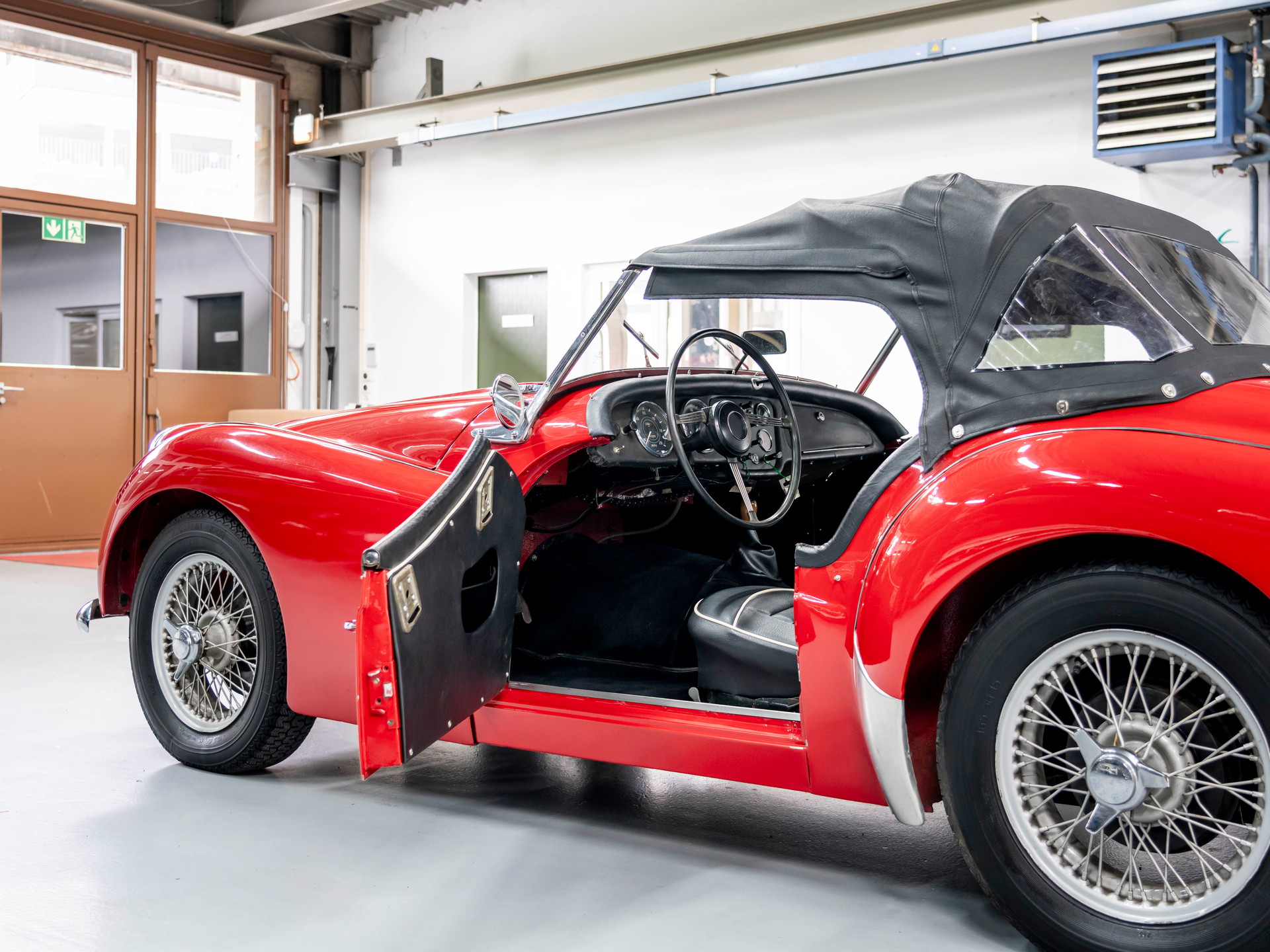 TRIUMPH TR3 A-image-8