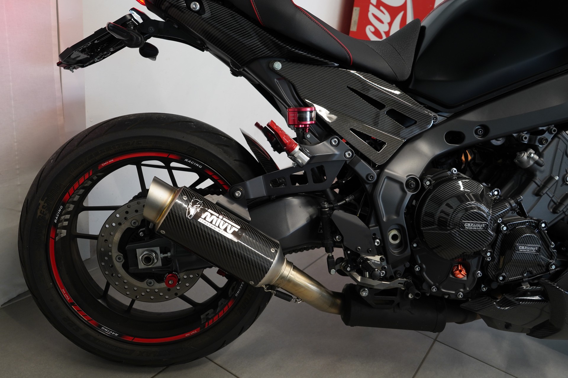 YAMAHA MT-09-image-8