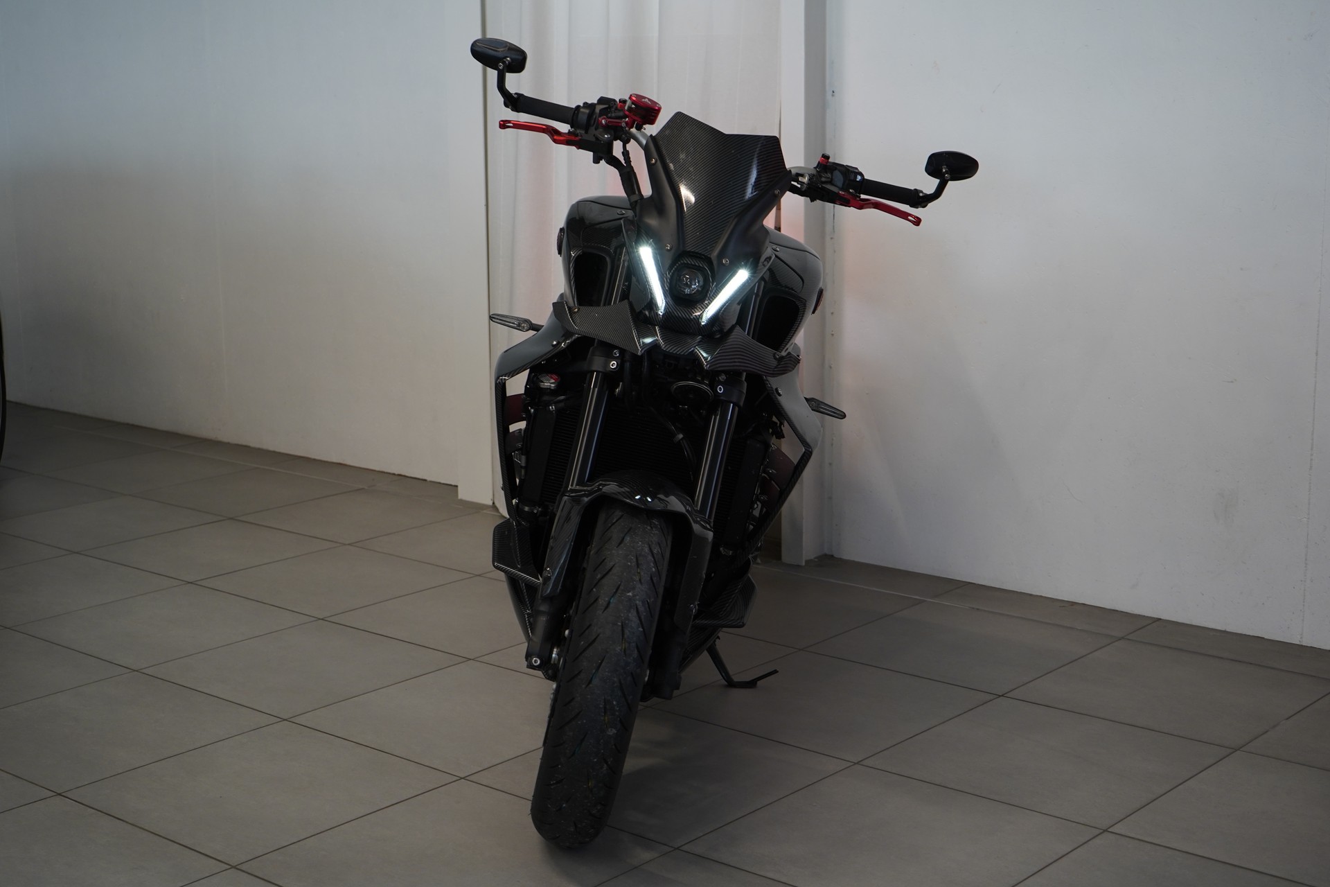 YAMAHA MT-09-image-6