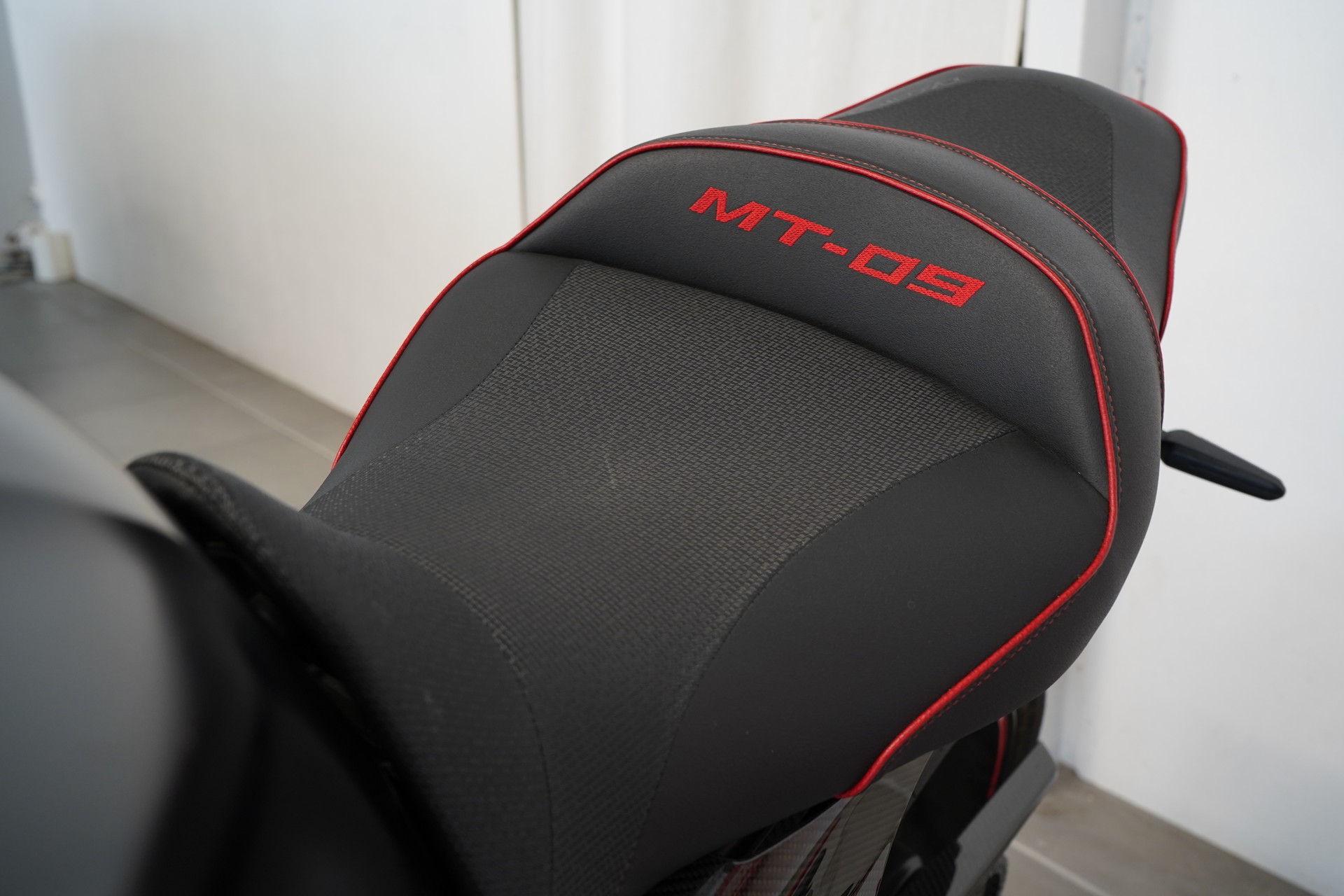 YAMAHA MT-09-image-5