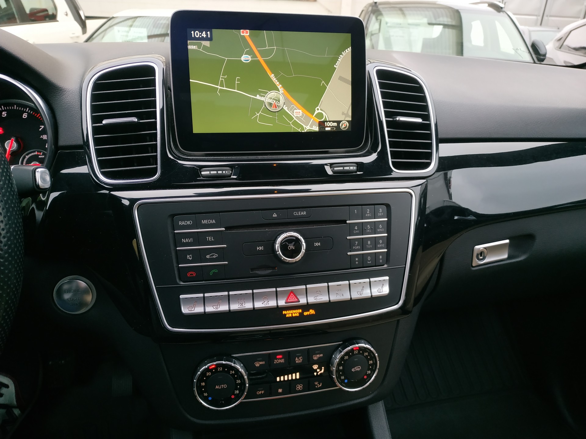 MERCEDES-BENZ GLE 500 e 4Matic 7G-Tronic-image-18