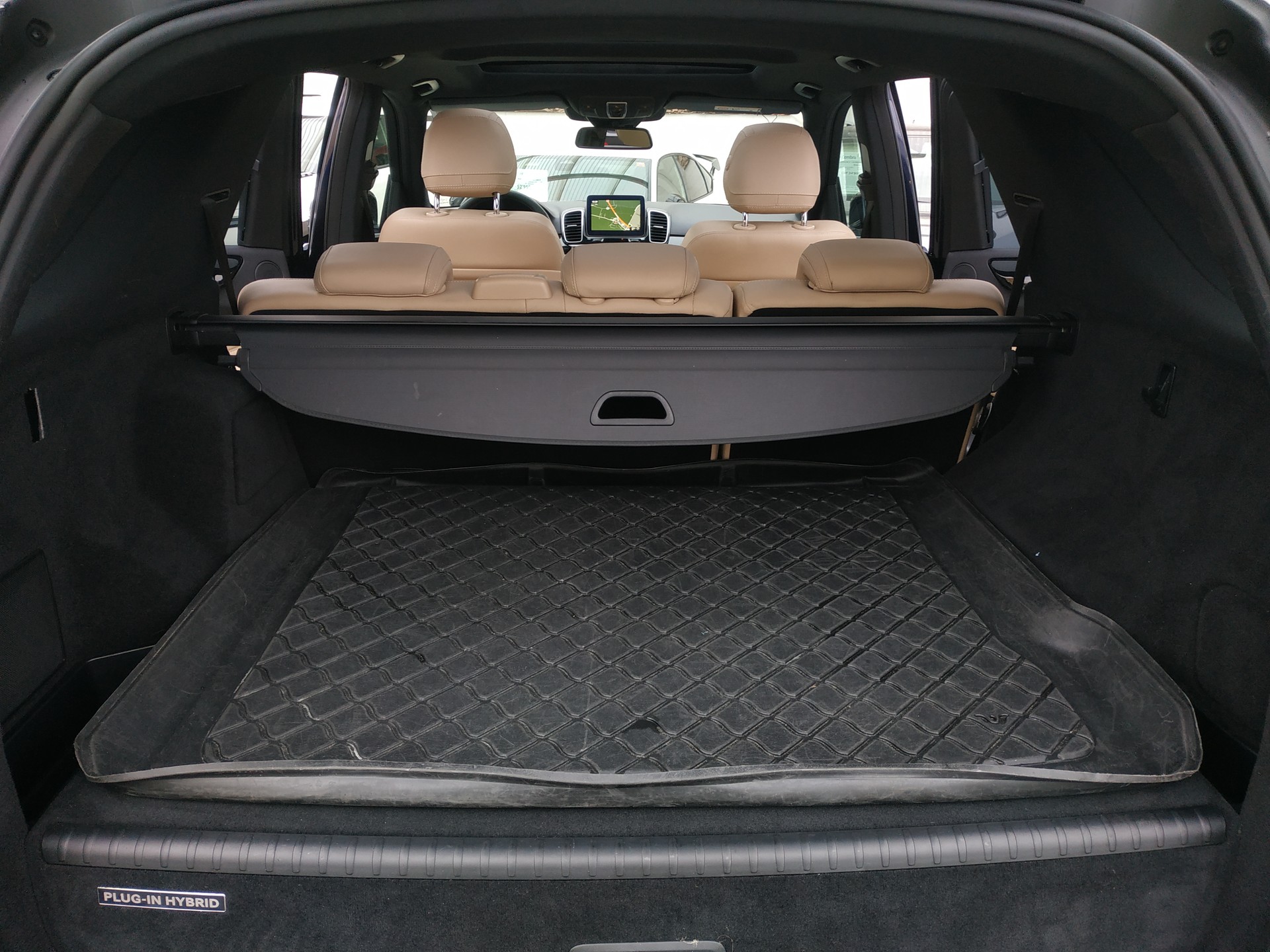 MERCEDES-BENZ GLE 500 e 4Matic 7G-Tronic-image-23