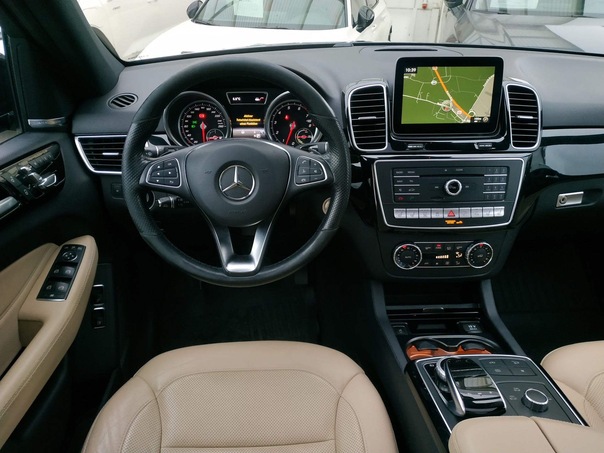 MERCEDES-BENZ GLE 500 e 4Matic 7G-Tronic-image-11