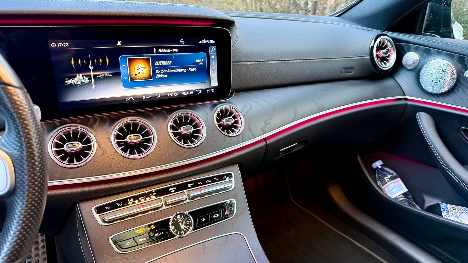 MERCEDES-BENZ E 300 Coupé AMG Line 9G-Tronic-image-13