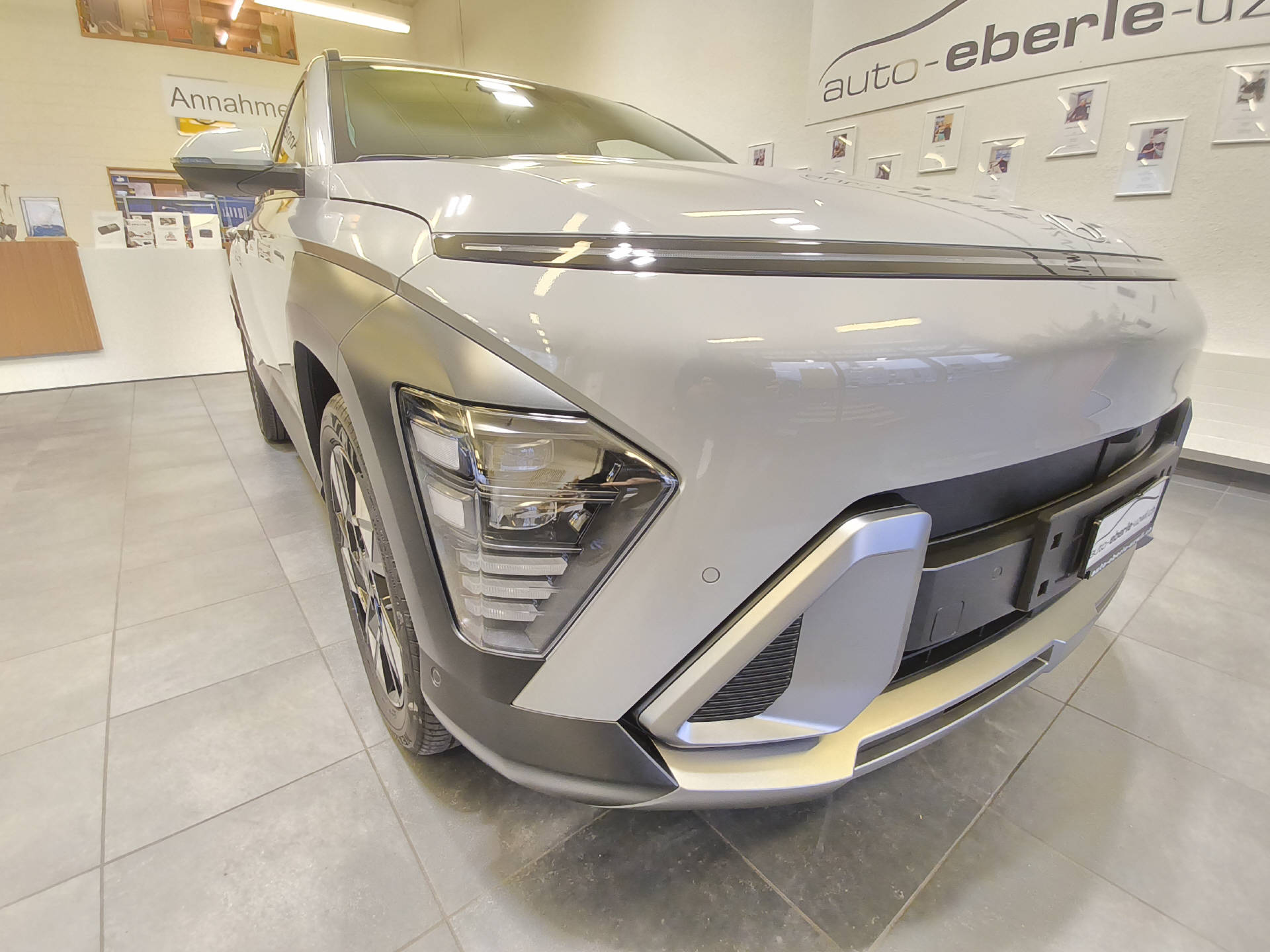 HYUNDAI Kona 1.6 GDi Hybrid Amplia-image-25