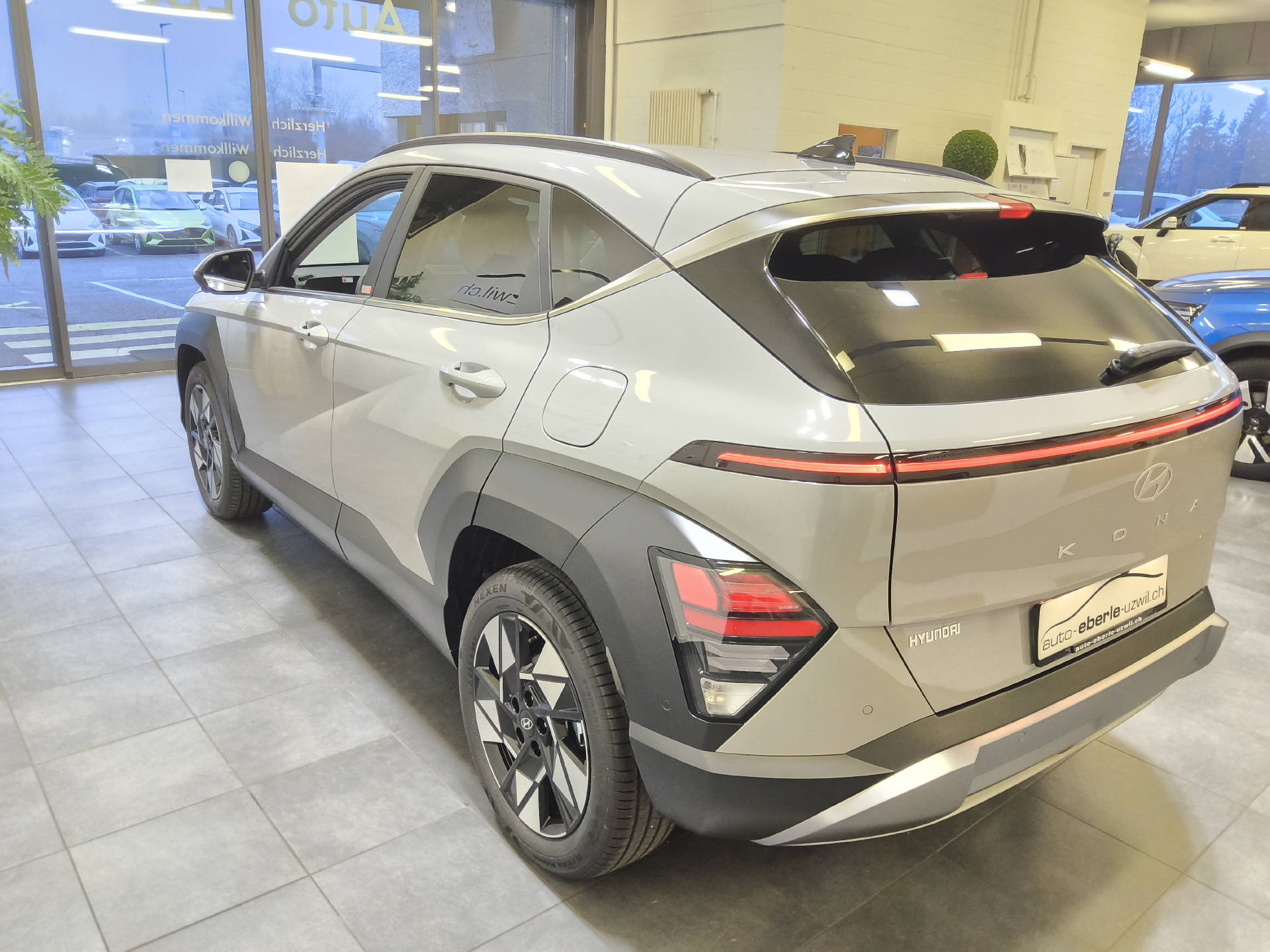 HYUNDAI Kona 1.6 GDi Hybrid Amplia-image-7