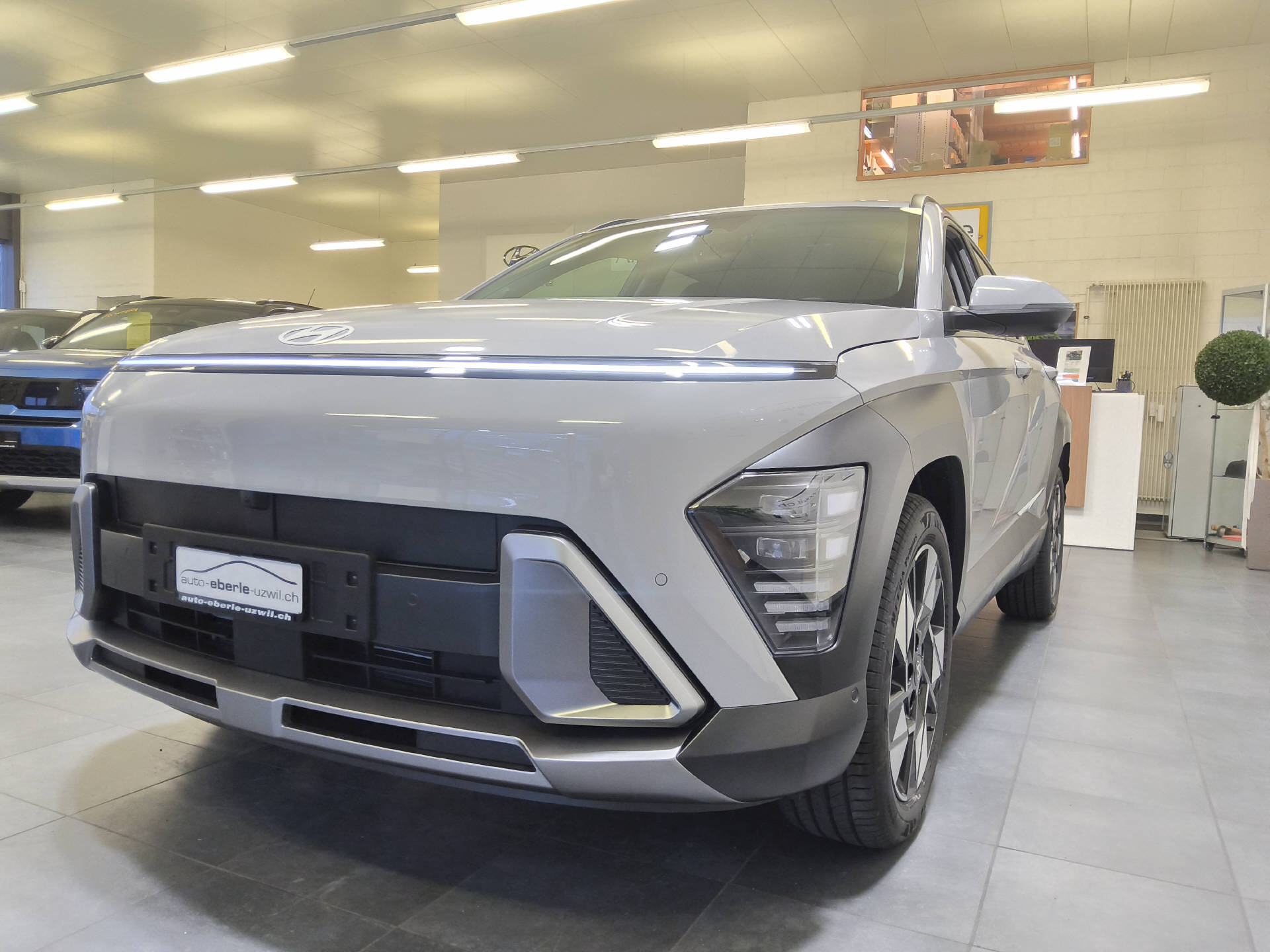 HYUNDAI Kona 1.6 GDi Hybrid Amplia-image-6