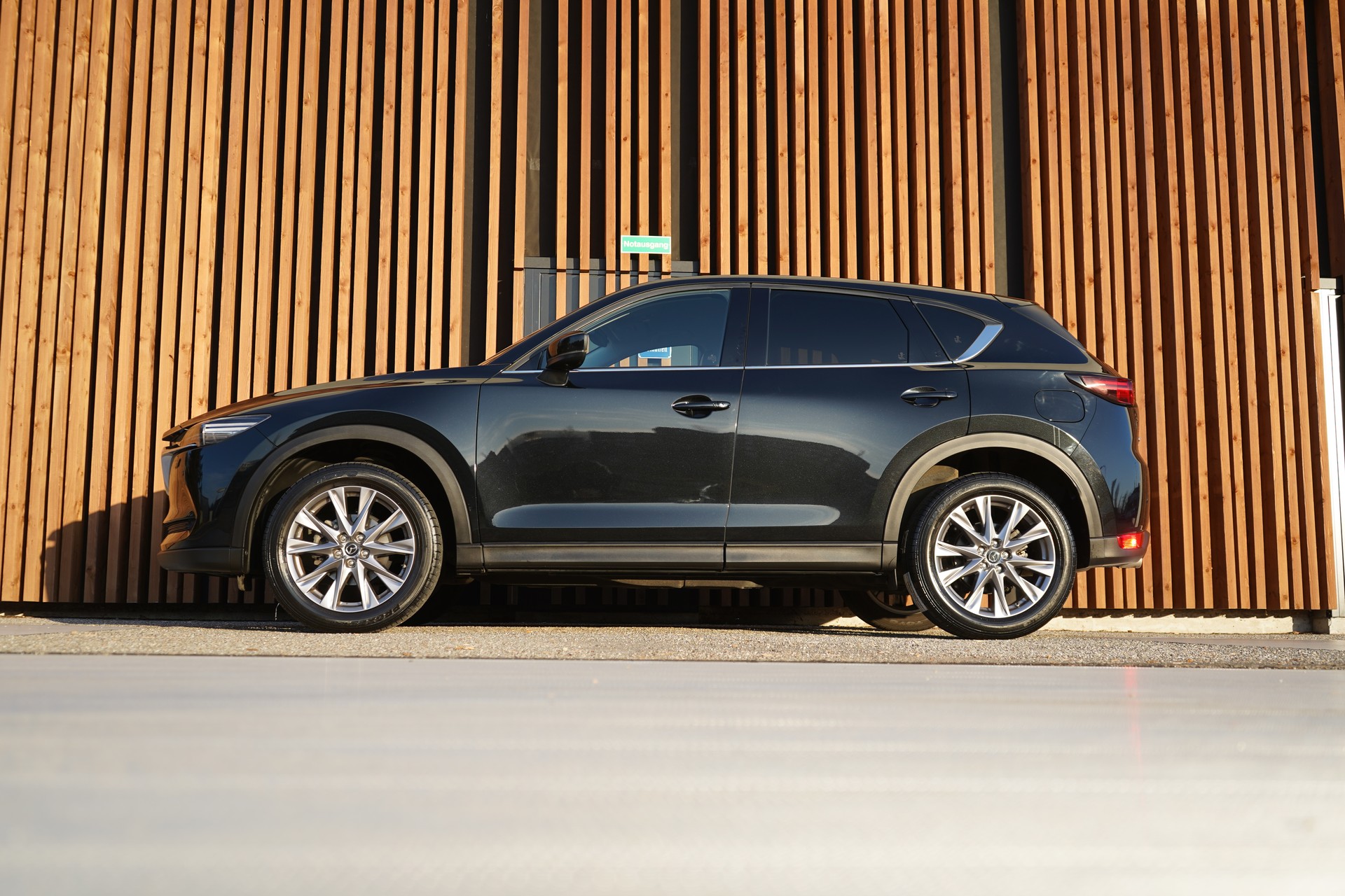 MAZDA CX-5 SKYACTIV-G 194 REVOLUTION AWD AUTOMAT l 194 PS-showroom-element-3