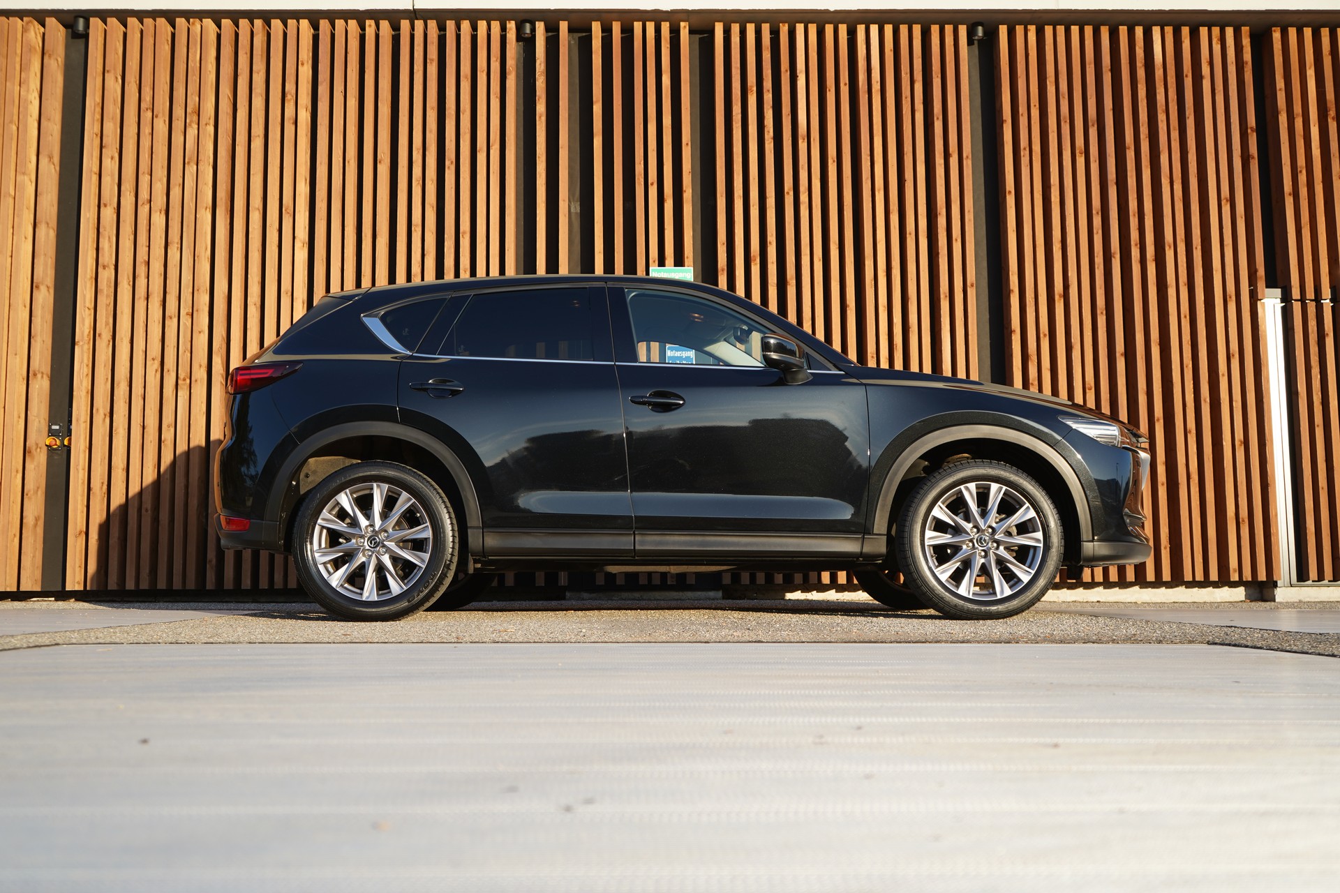 MAZDA CX-5 SKYACTIV-G 194 REVOLUTION AWD AUTOMAT l 194 PS-showroom-element-2