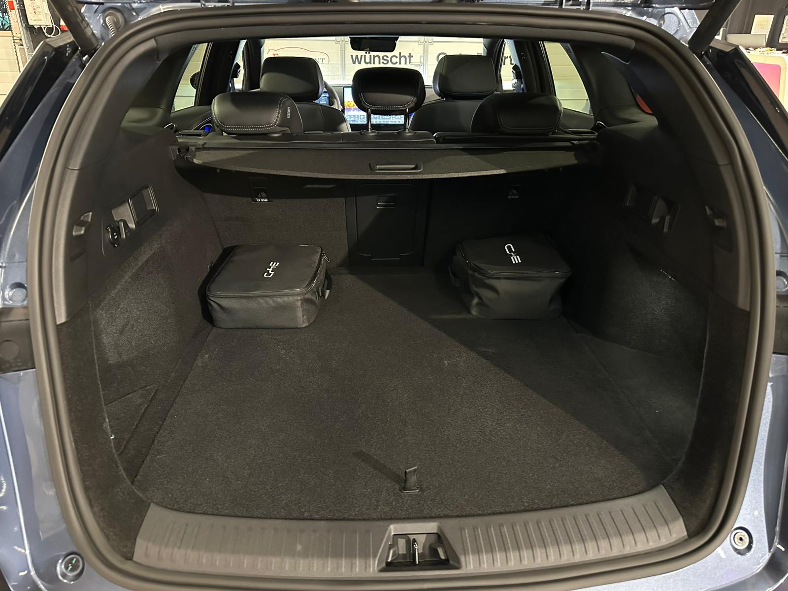 BYD Seal 6 DM-i Touring Comfort-image-22