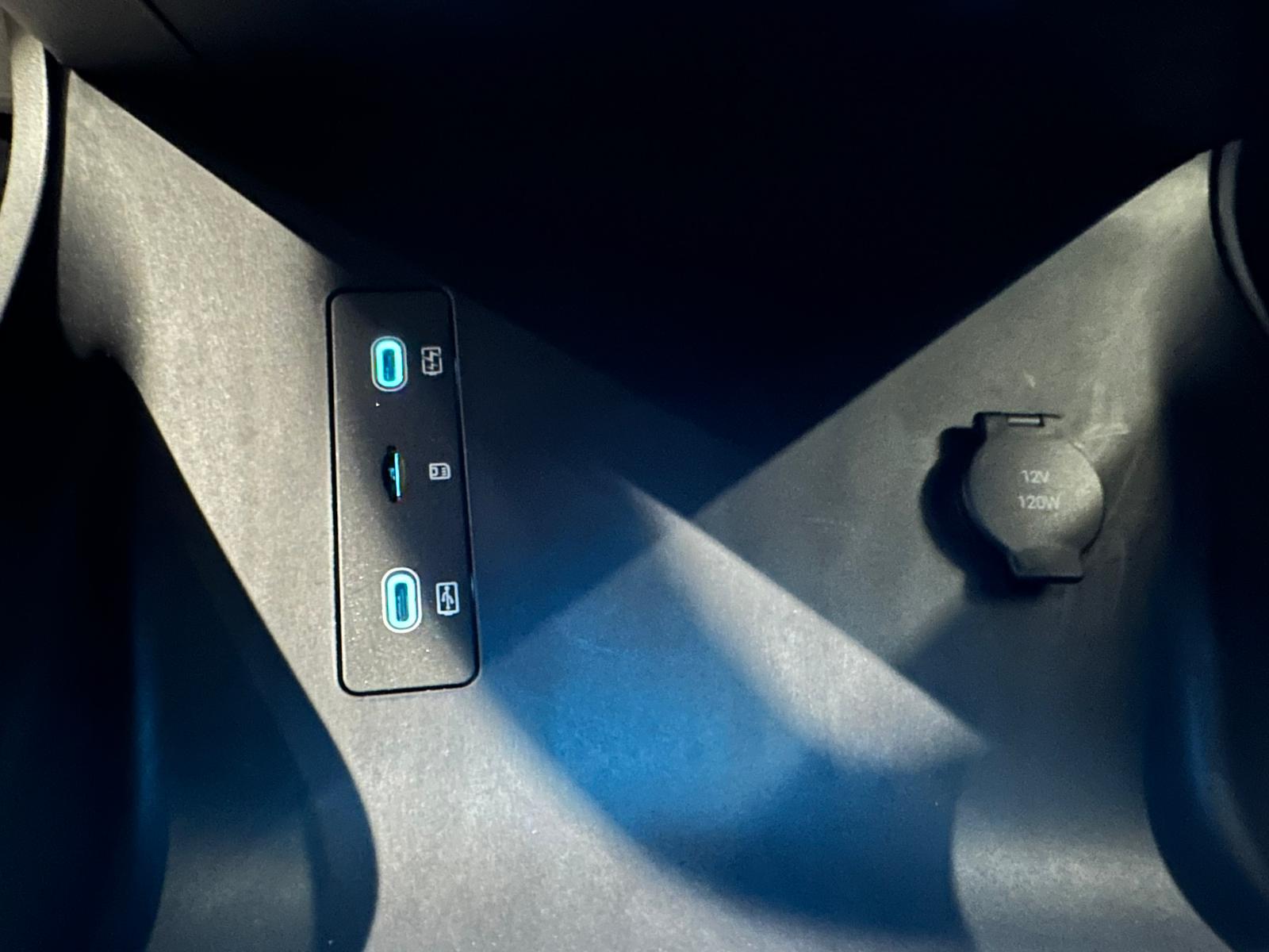 BYD Seal 6 DM-i Touring Comfort-image-19