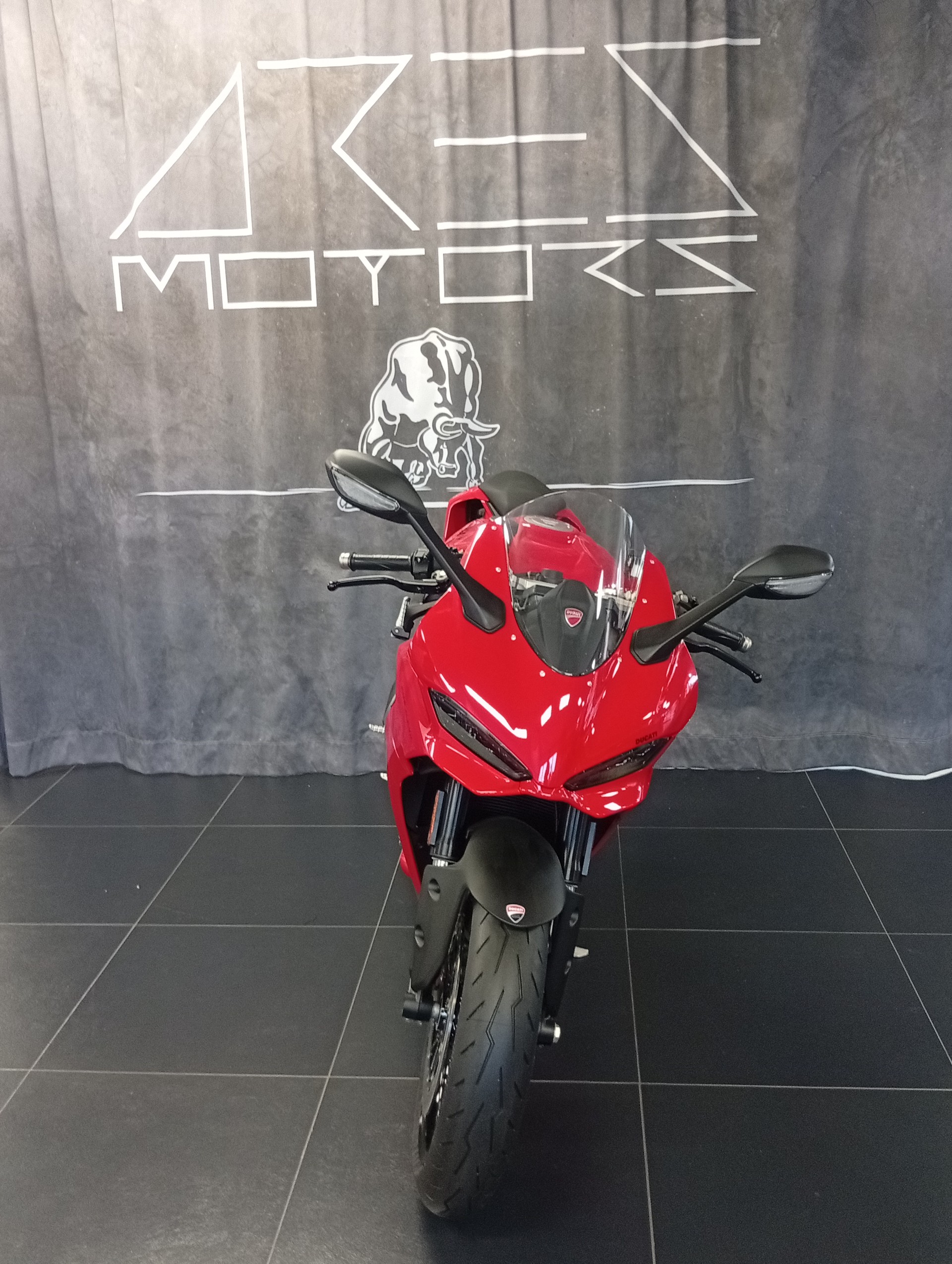 DUCATI Panigale V2-image-2