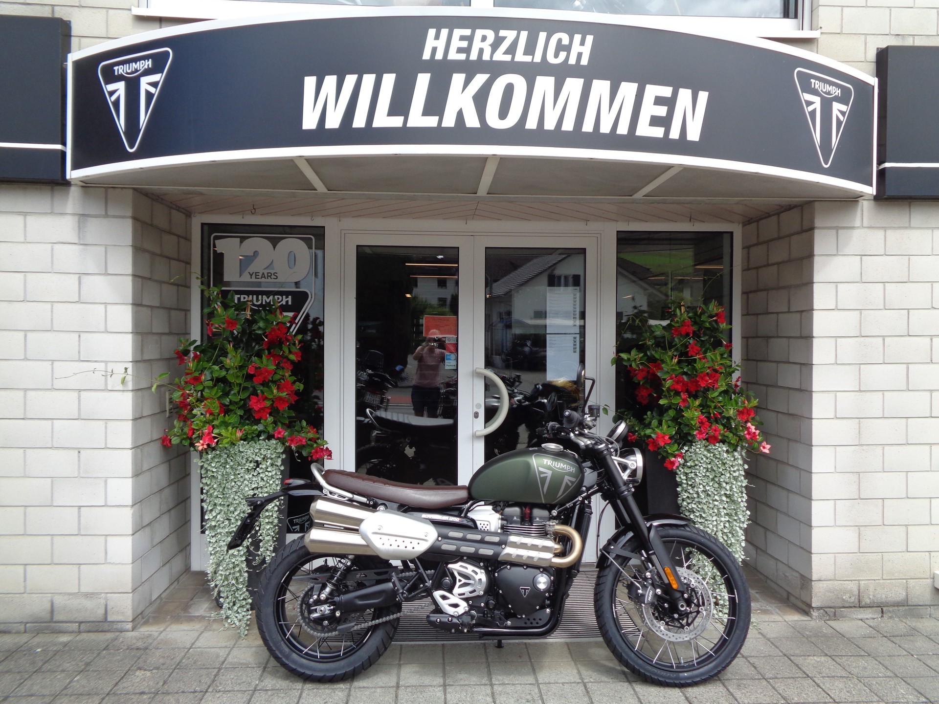 TRIUMPH Scrambler 1200 X-image-1