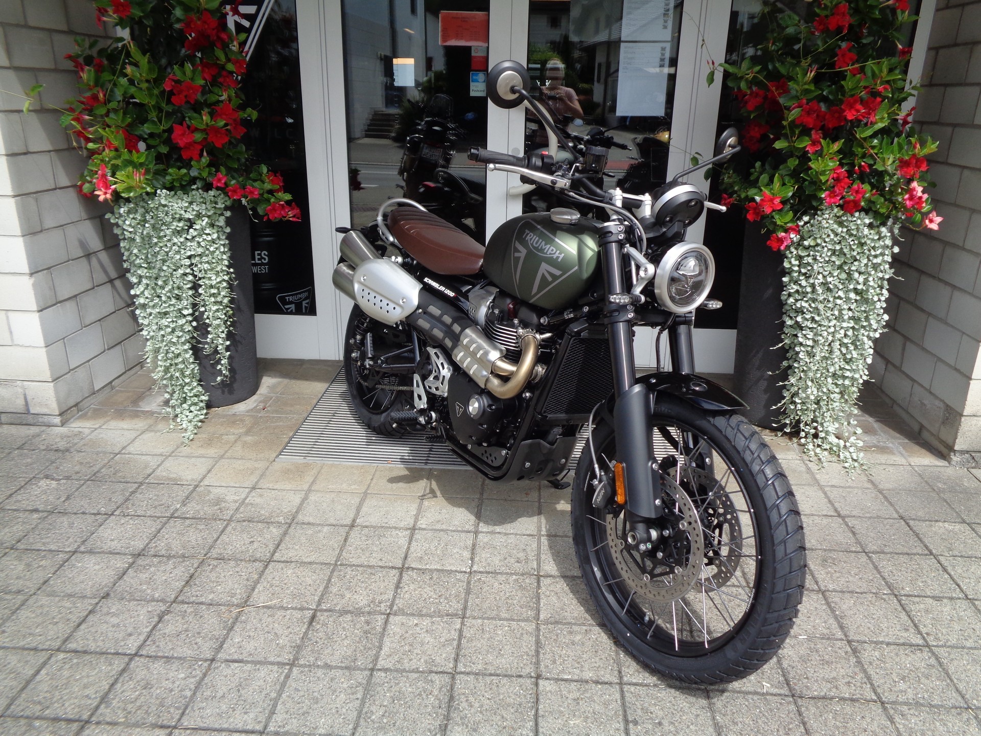 TRIUMPH Scrambler 1200 X-image-3