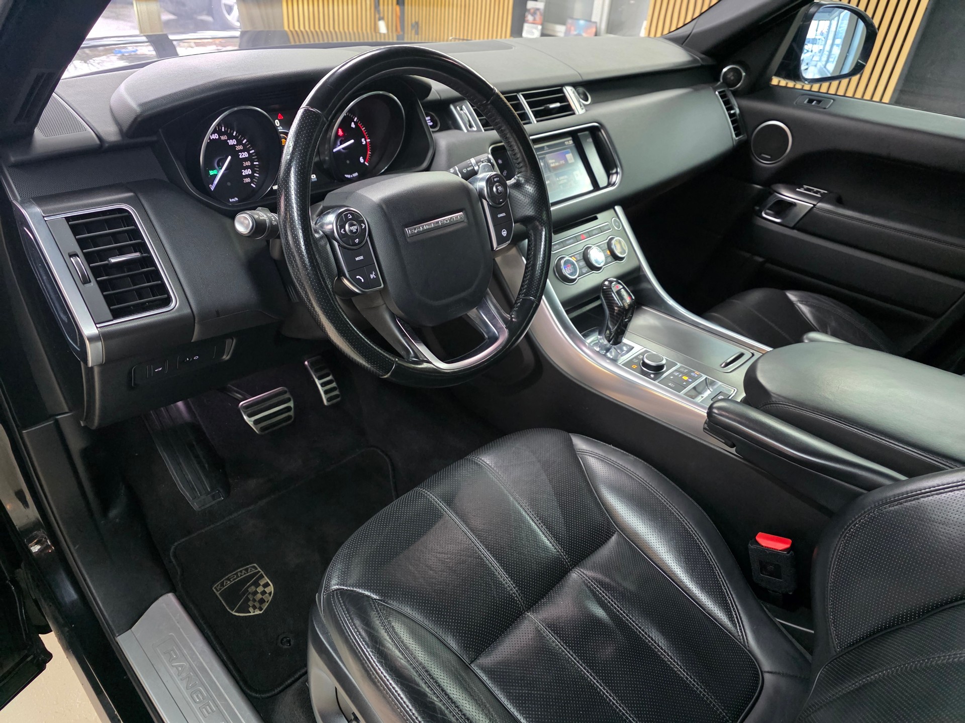 LAND ROVER Range Rover Sport 3.0 SDV6 HSE Dynamic Automatic-image-7