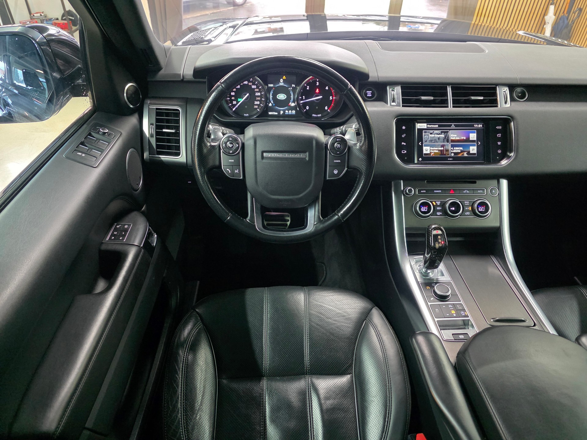 LAND ROVER Range Rover Sport 3.0 SDV6 HSE Dynamic Automatic-image-10