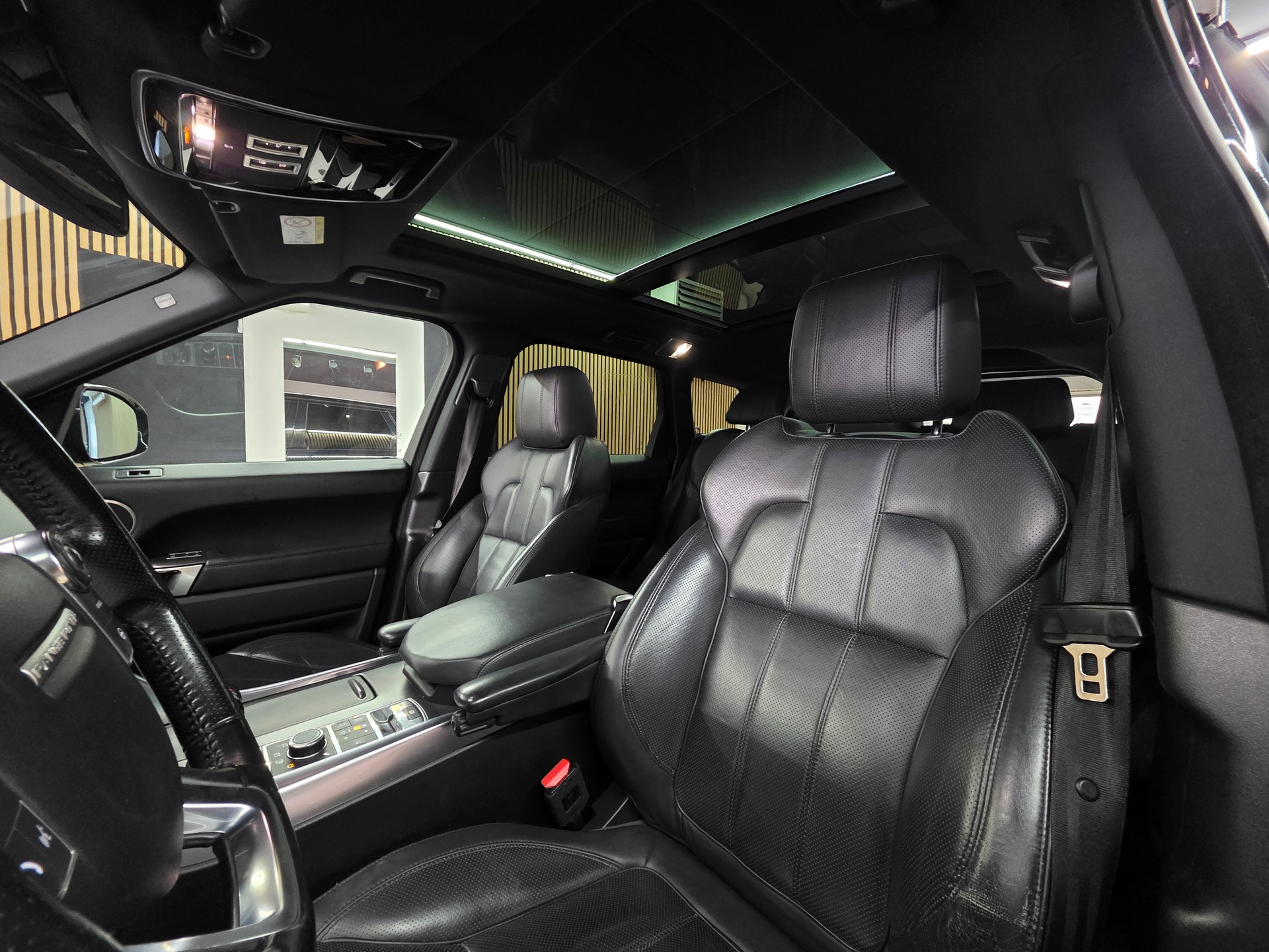 LAND ROVER Range Rover Sport 3.0 SDV6 HSE Dynamic Automatic-image-9