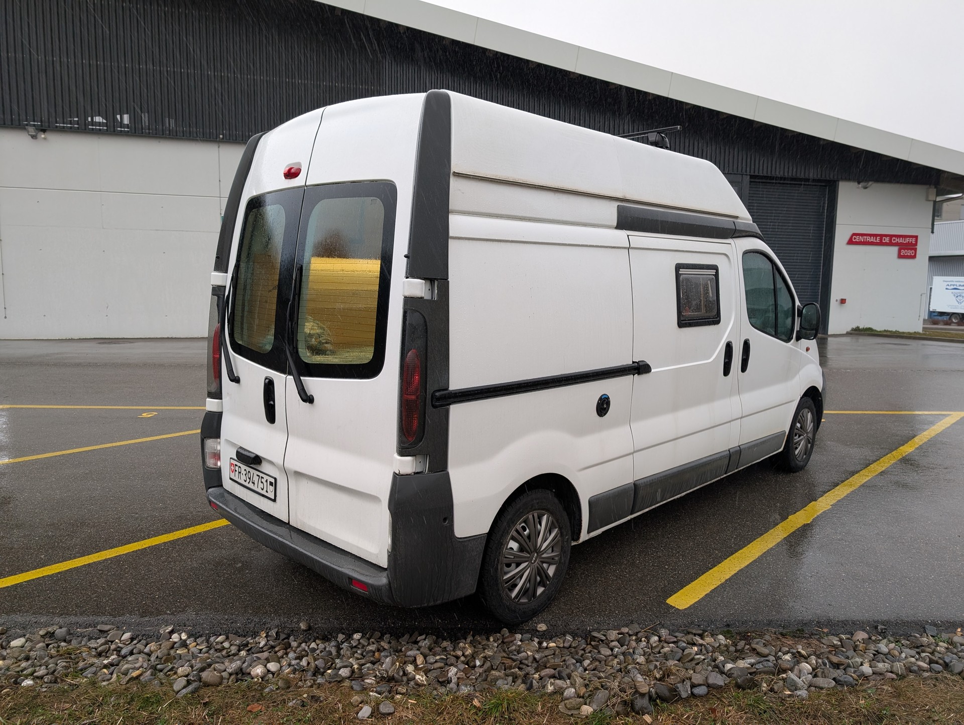 NISSAN PRIMASTAR 1.9 dCi 2.9t-image-16