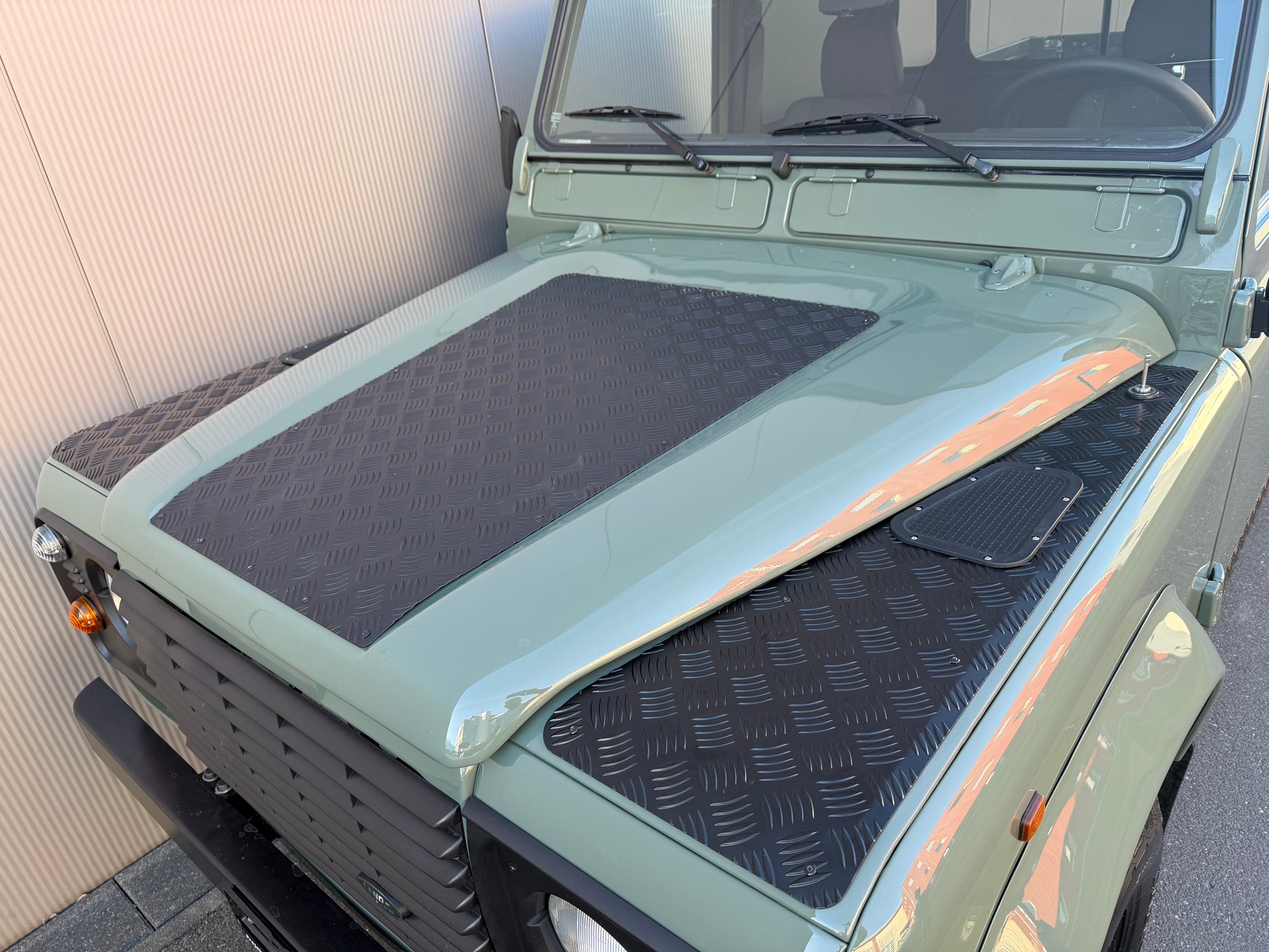 LAND ROVER Defender 130 300TDi keswick PickUp-image-20
