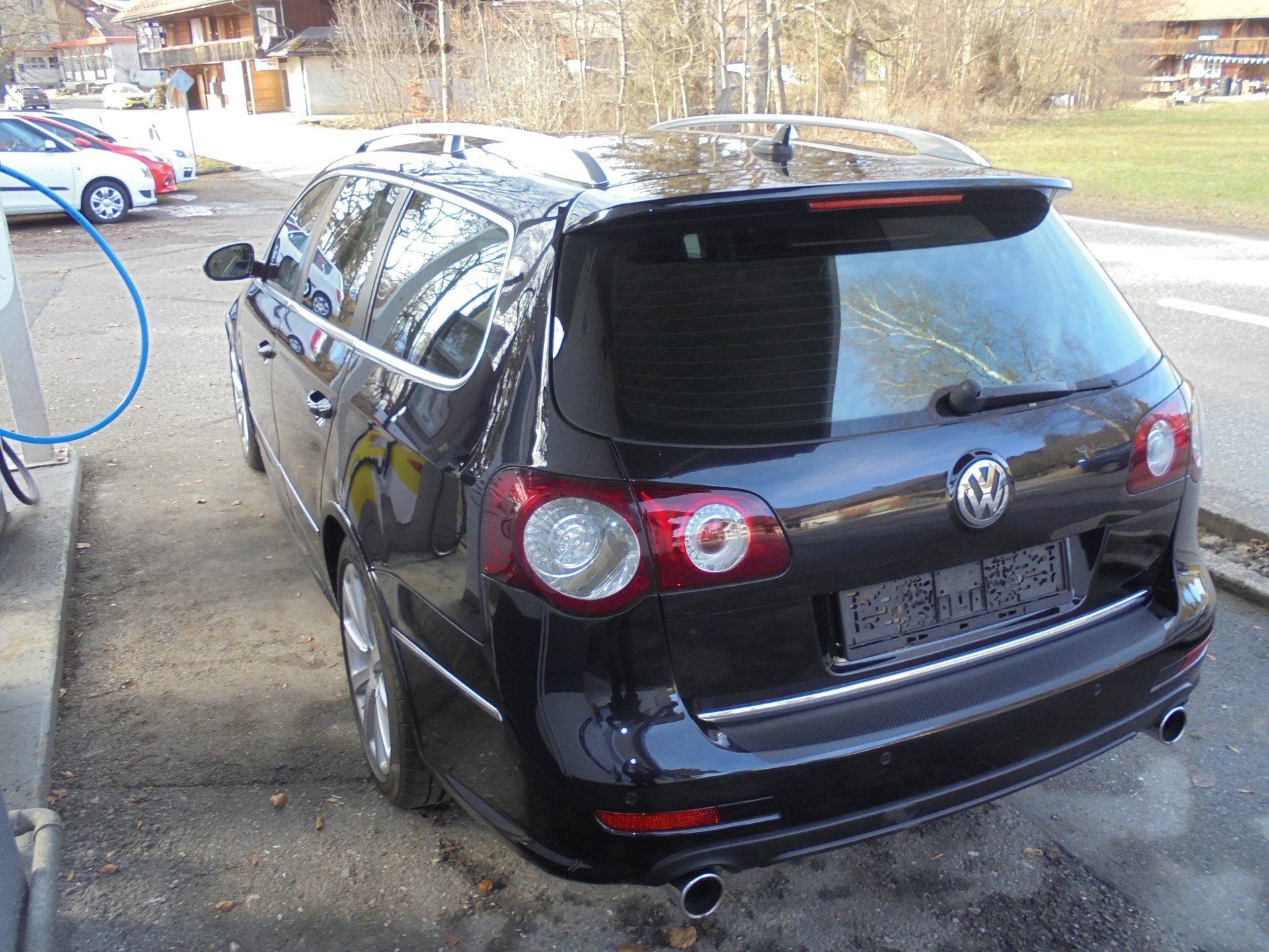 VW Passat Variant R36 4Motion-image-4
