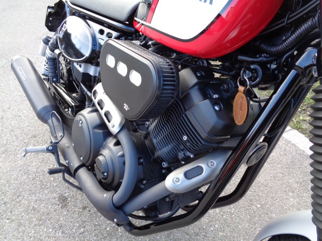 YAMAHA SCR 950 ABS-image-3