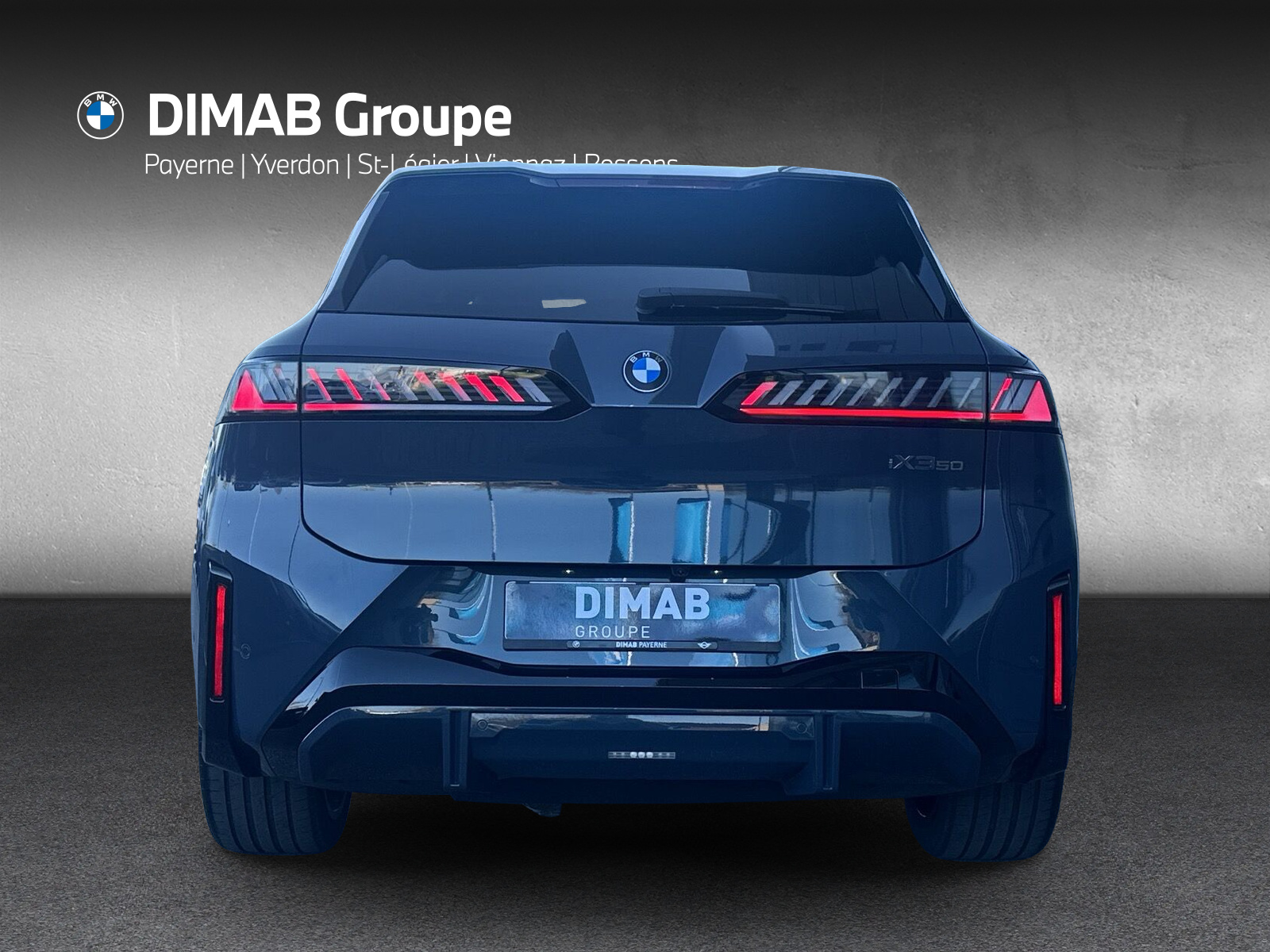 BMW iX3 50 xDrive M Sport **Action de leasing à 0.9% avec assurance et roues hiver**-showroom-element-3