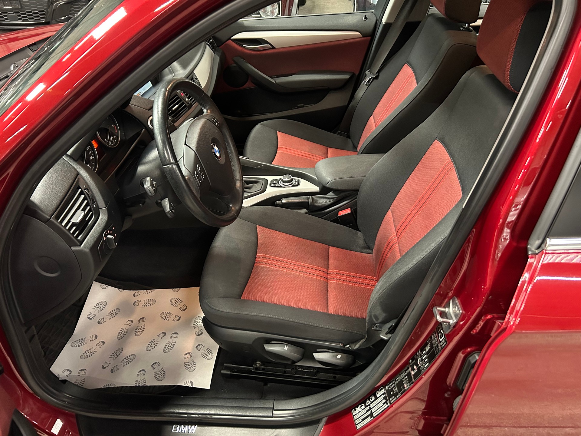 BMW X1 xDrive 23d Steptronic-image-9
