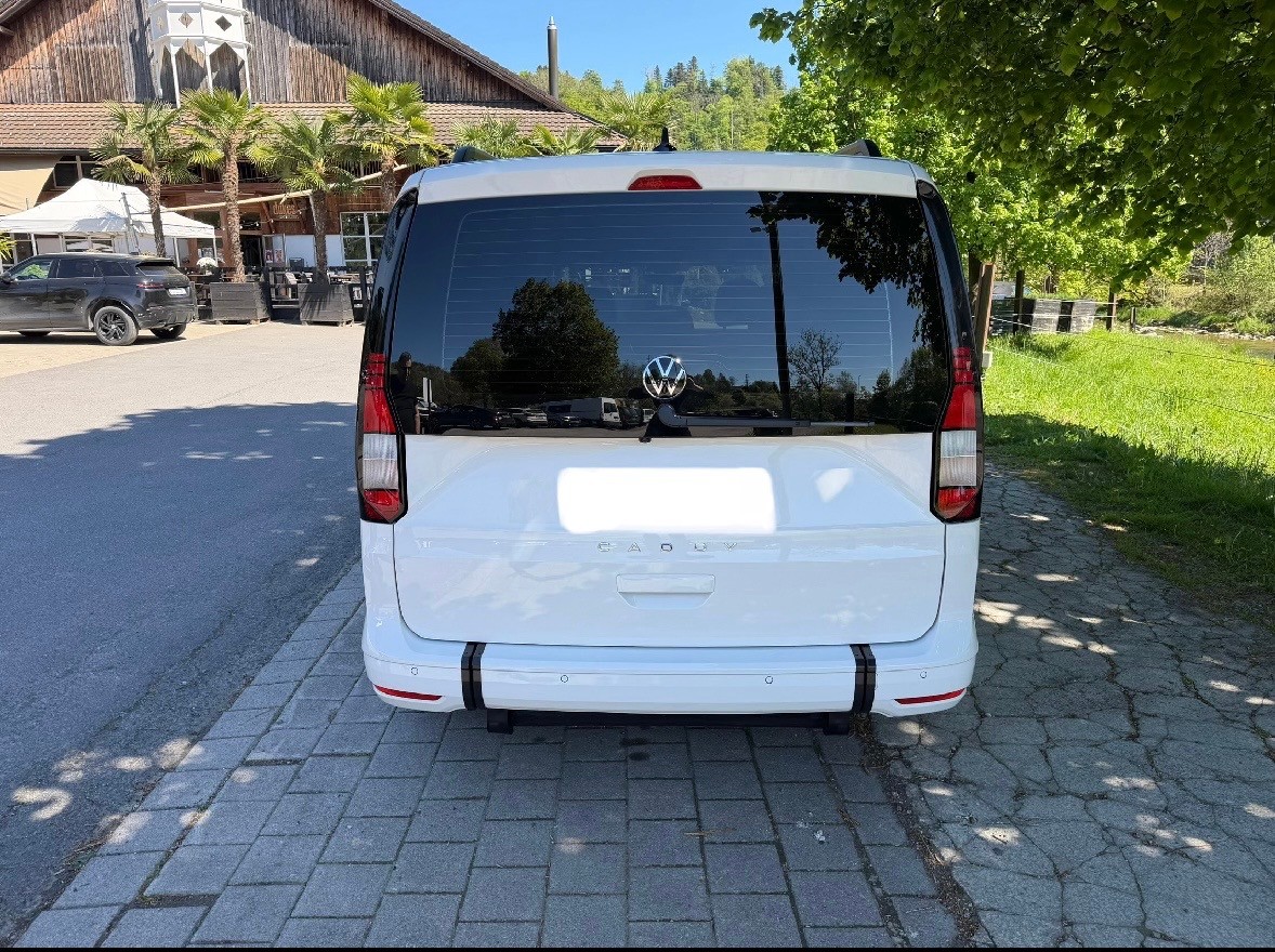 VW Caddy Maxi 2.0 TDI Liberty DSG inkl. XL Umbau für Rollstuhltransport FLEXI RAMP XL-image-3