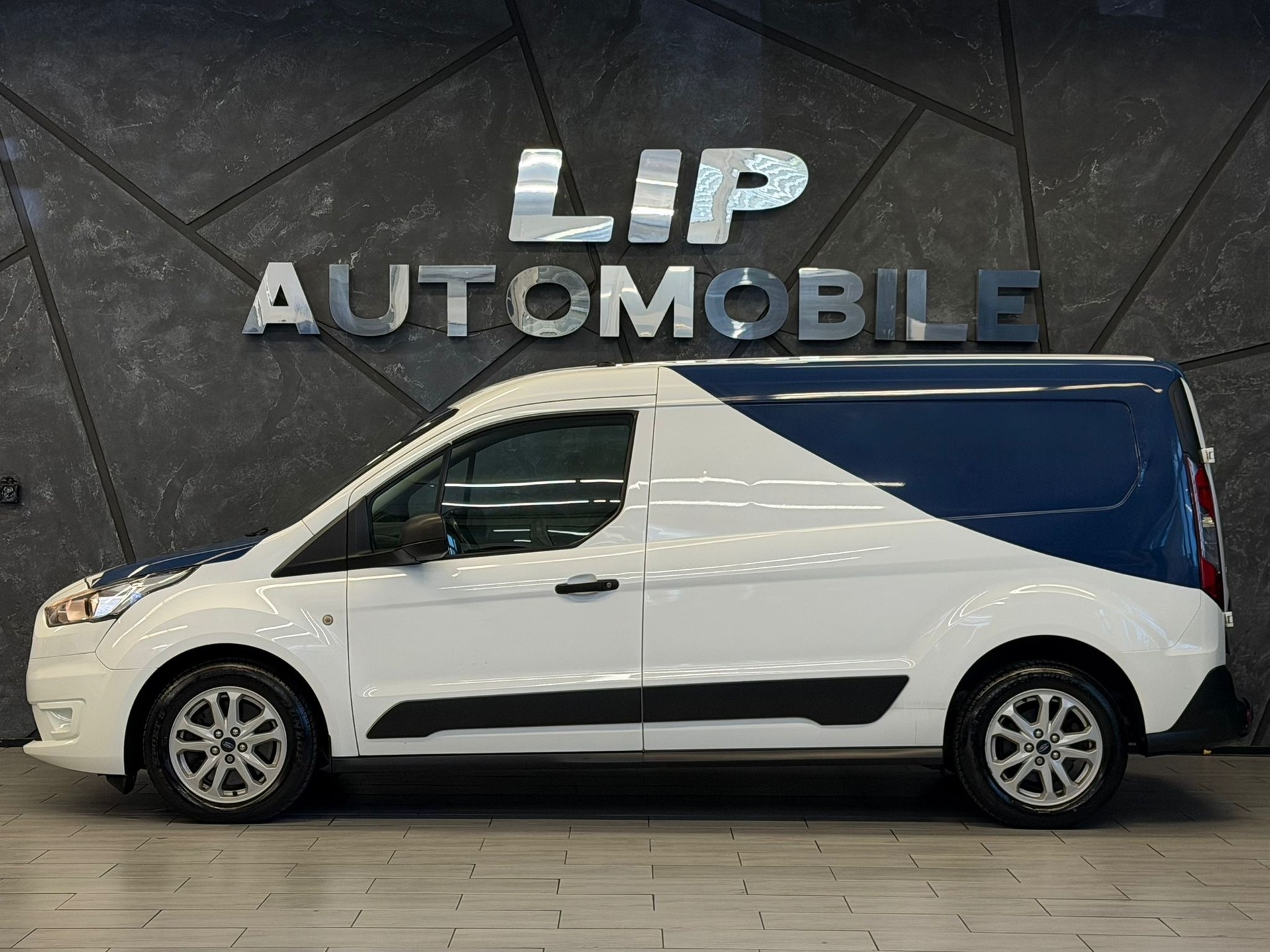 FORD Transit Connect Van T210 1.5 Eco Blue Ambiente-image-4